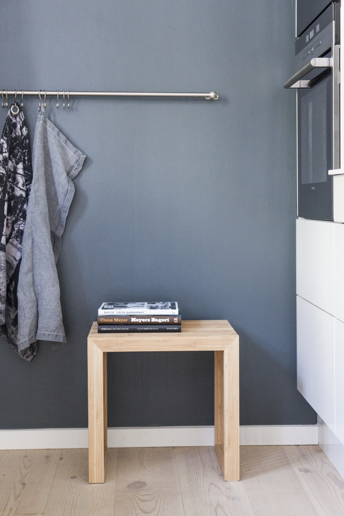 Cinas Rib Sidobord Bambu 45cm