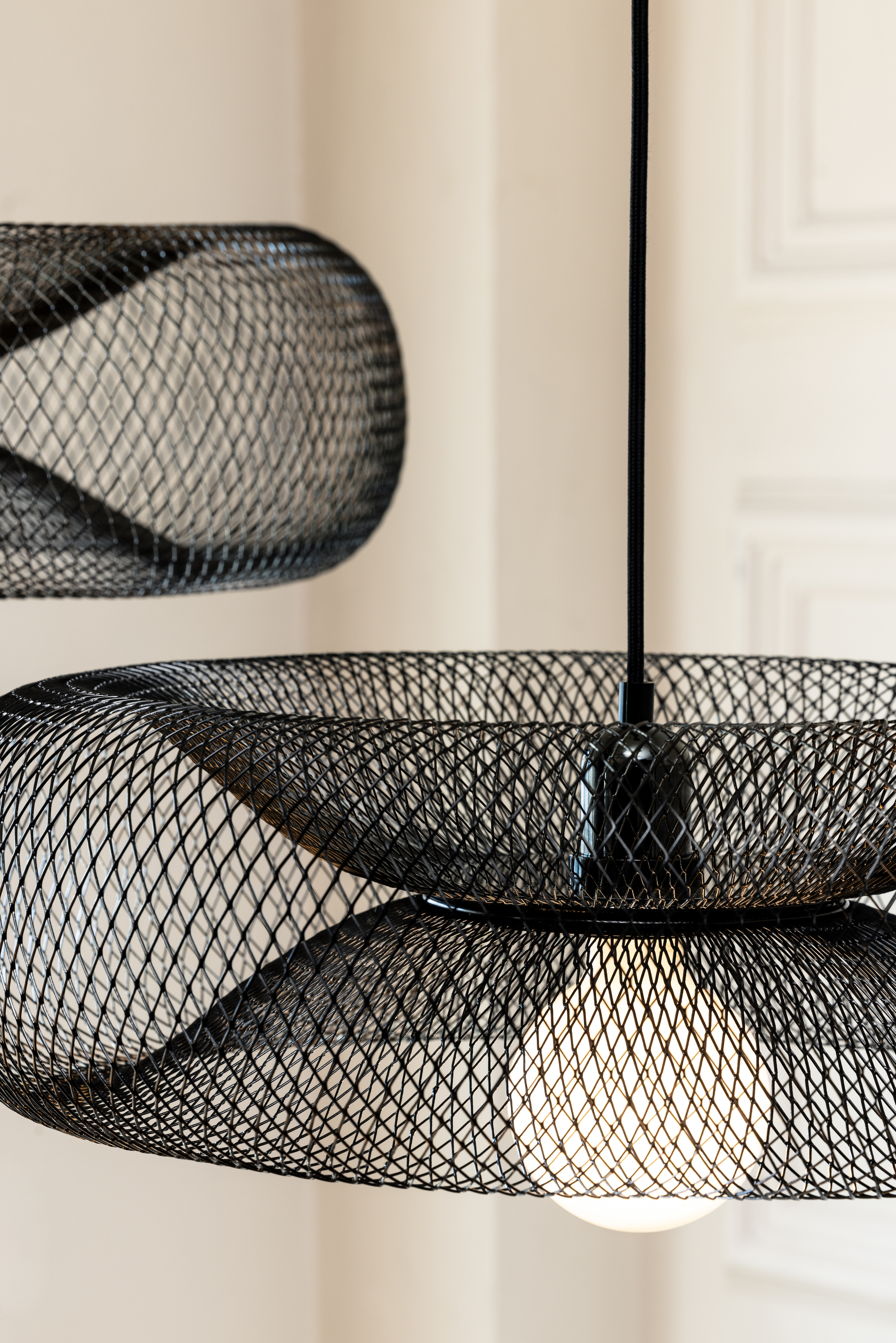 Globen Lighting Torus Kattokruunu Musta Ø50