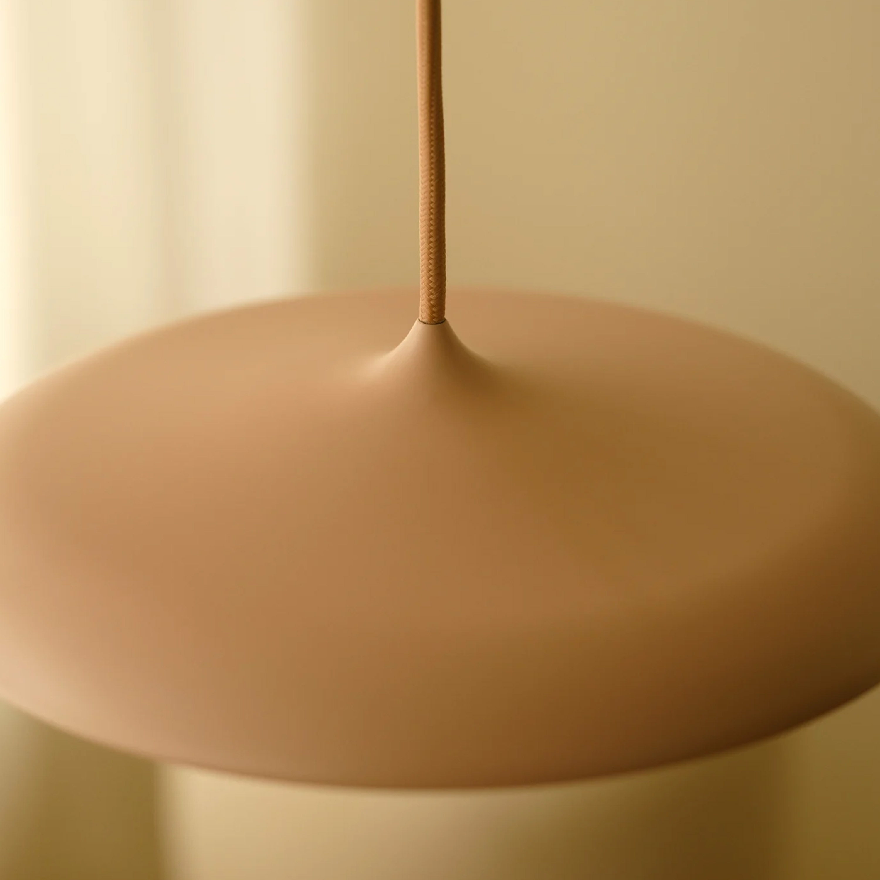 Design For The People Artist 25 Taklampa Puderrosa