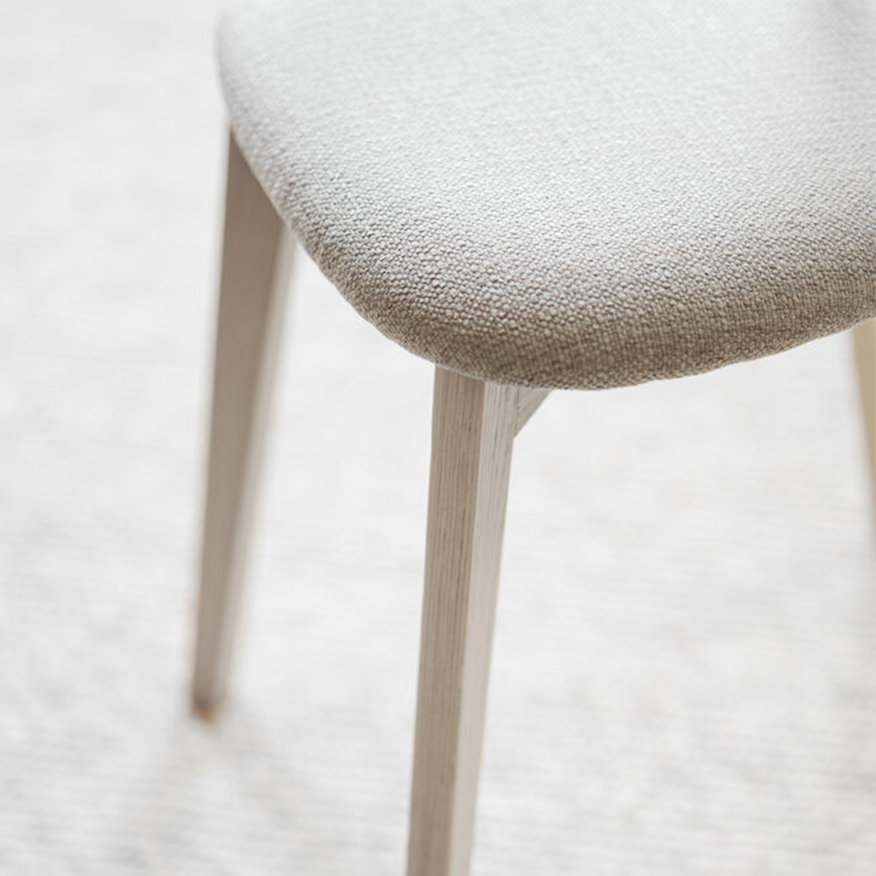 Rowico Home Ami Matstol Vitpigmenterad/Grå