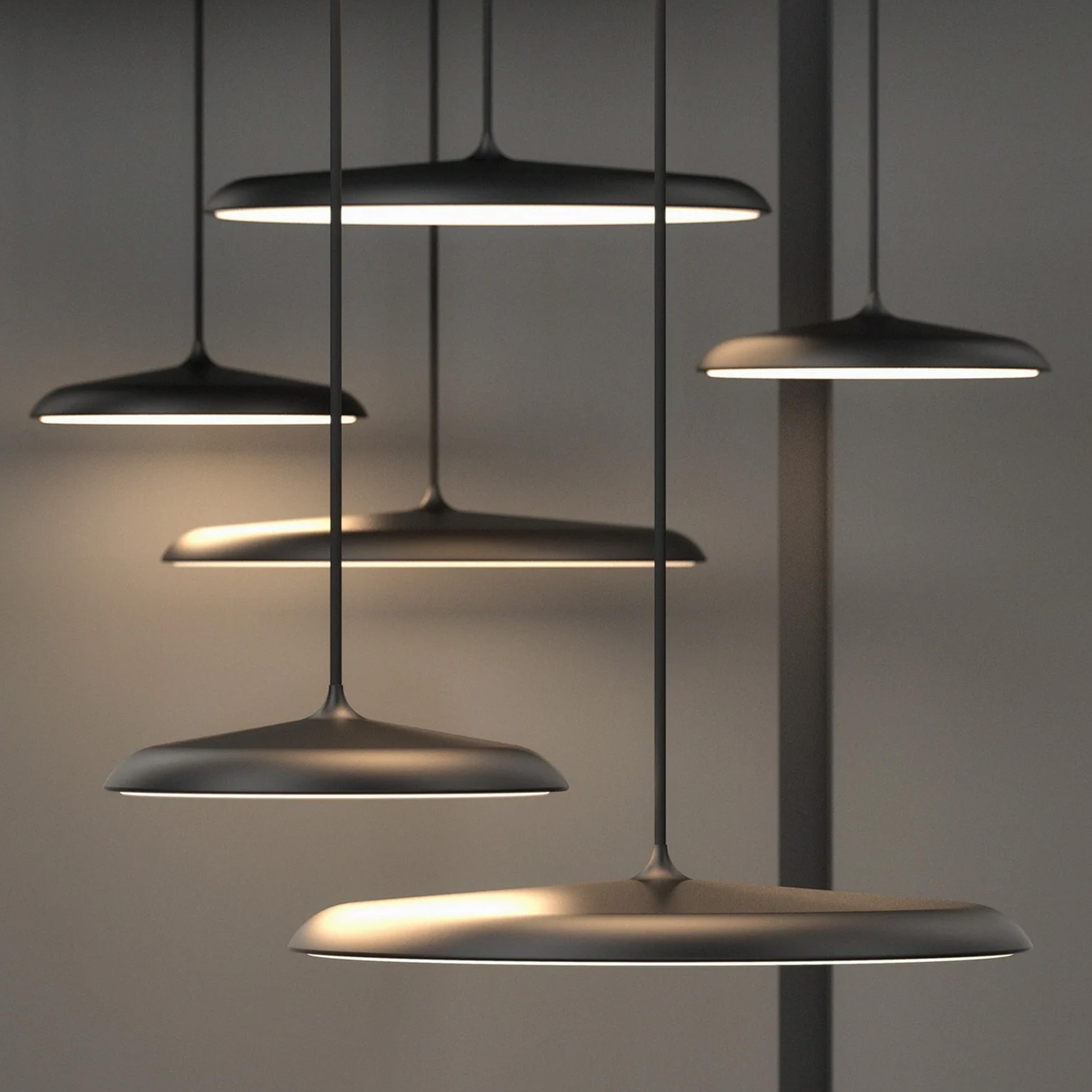 Design For The People Artist 40 Kattovalaisin Musta