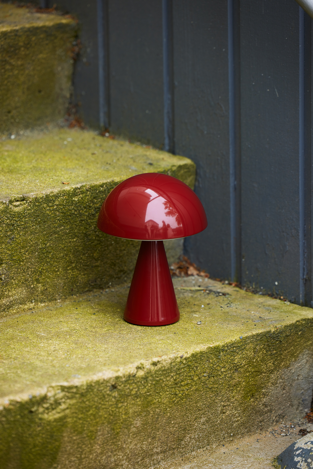 Hübsch Mush Portabel Bordslampa Röd 20cm