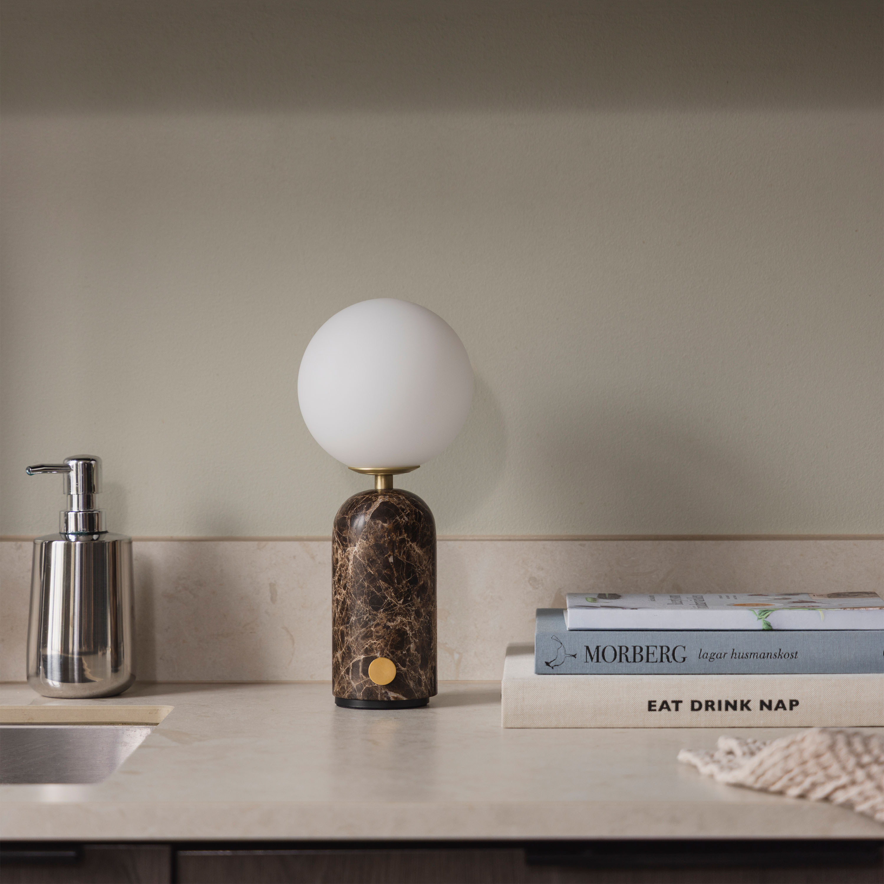 Globen Lighting Torrano Bærbar Bordlampe Brun Marmor