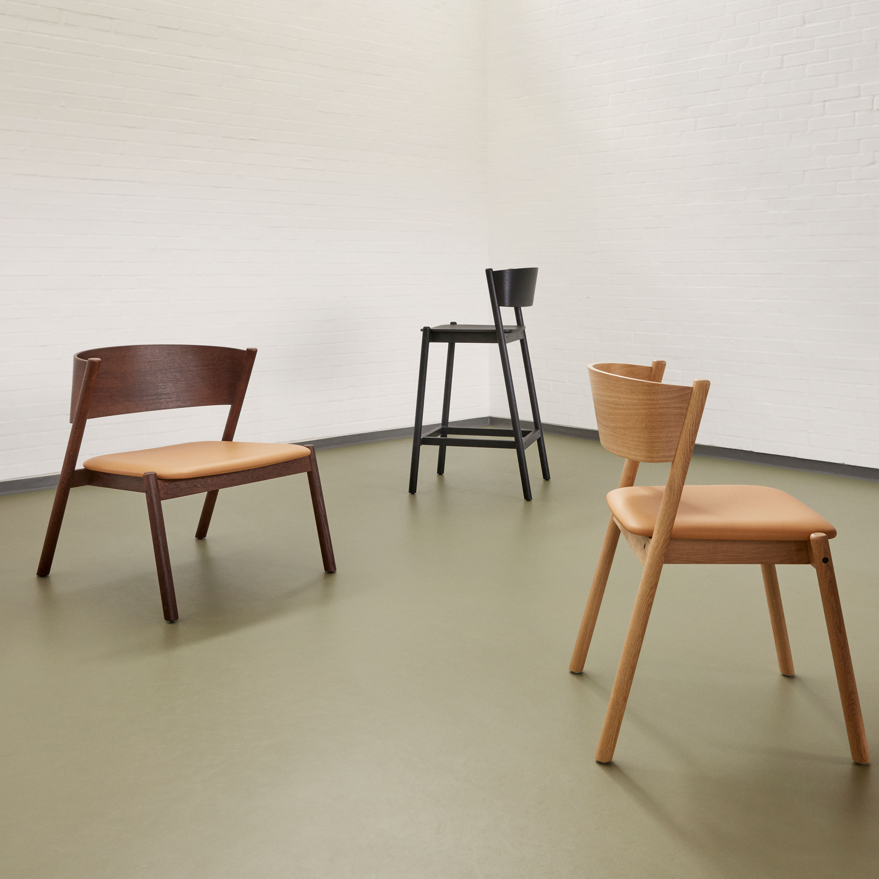Oblique Loungesessel Dunkelbraun