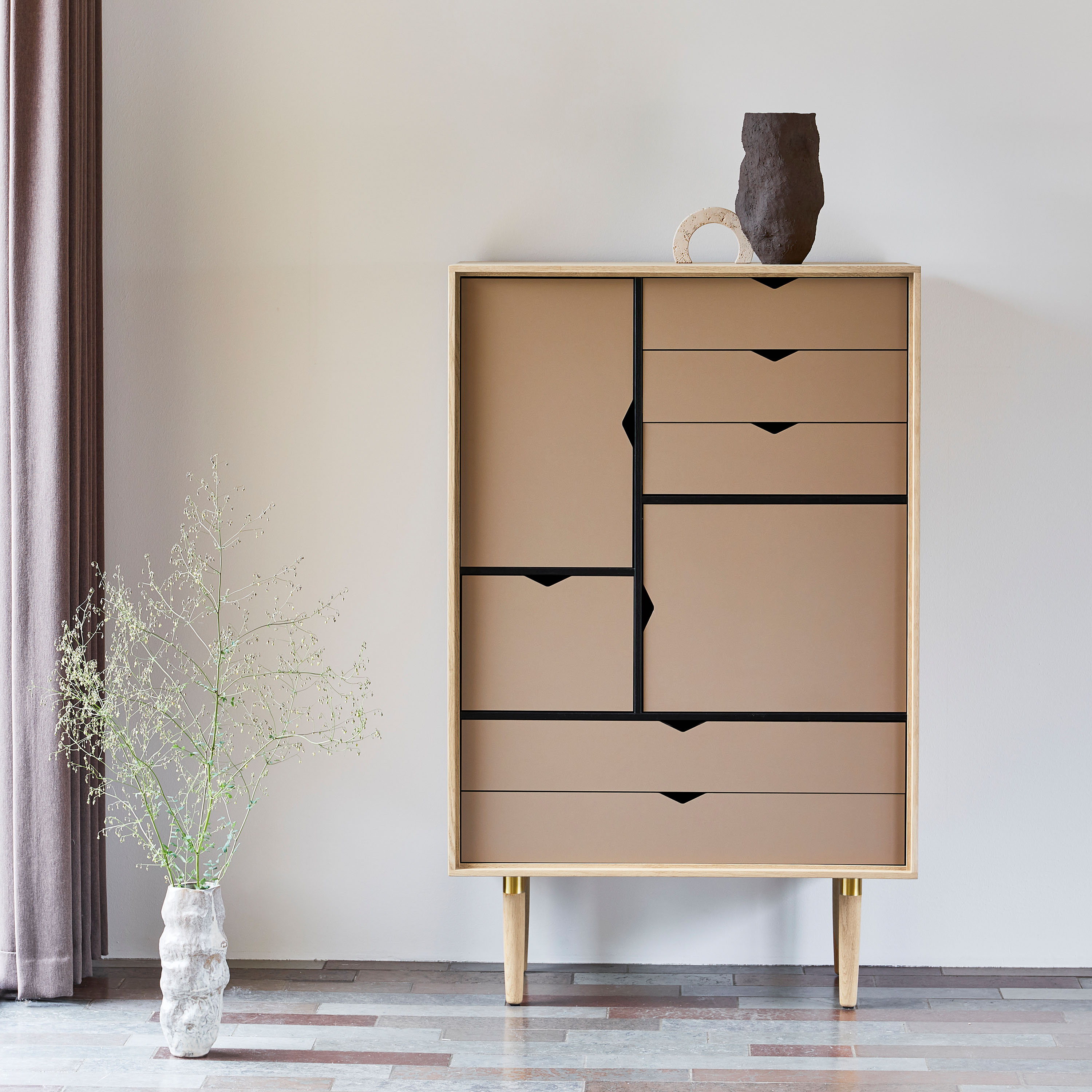 Andersen Furniture S5 Skap Såpet Eik/Kashmir 83x132