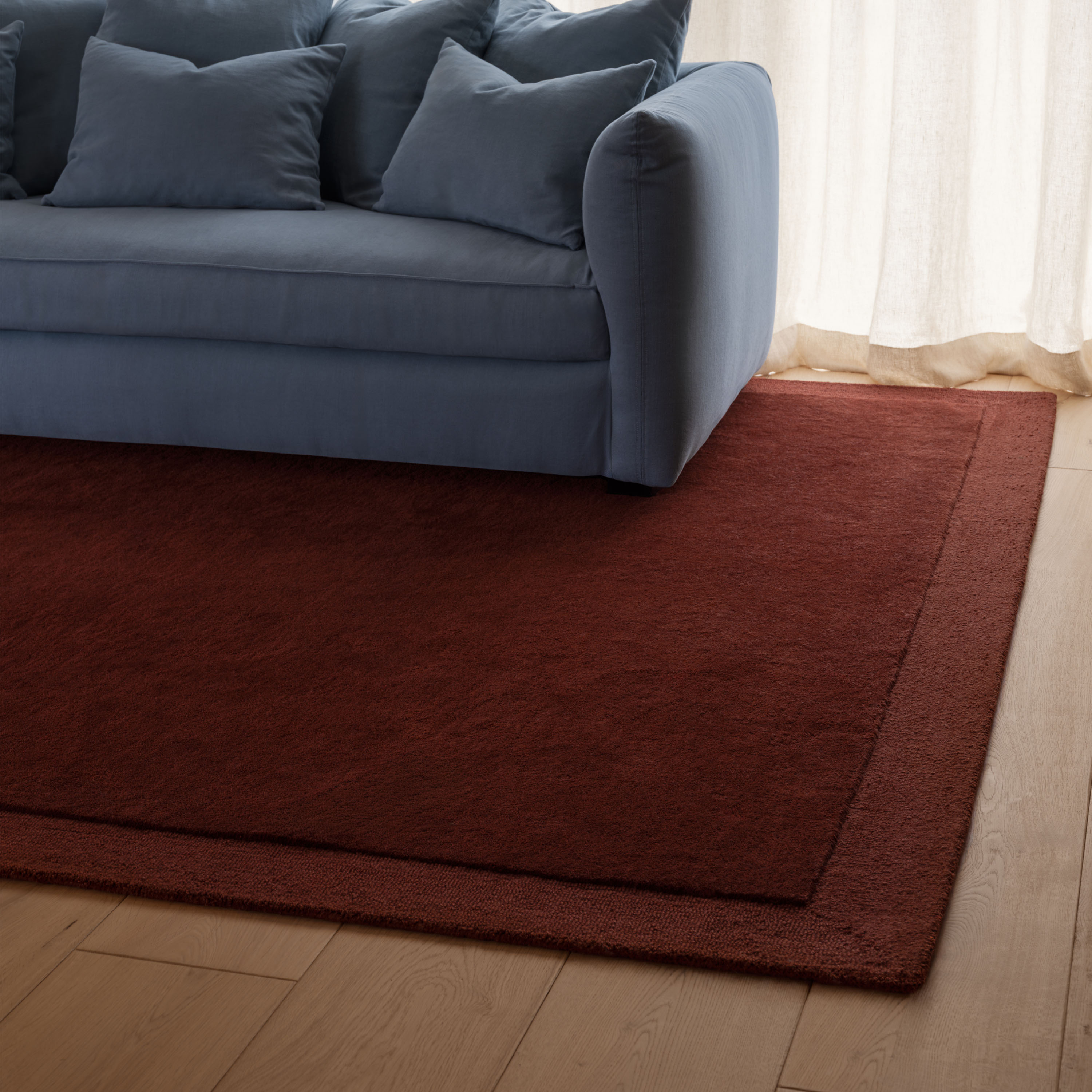 Tinted Louis Ullmatta Burgundy 200x300