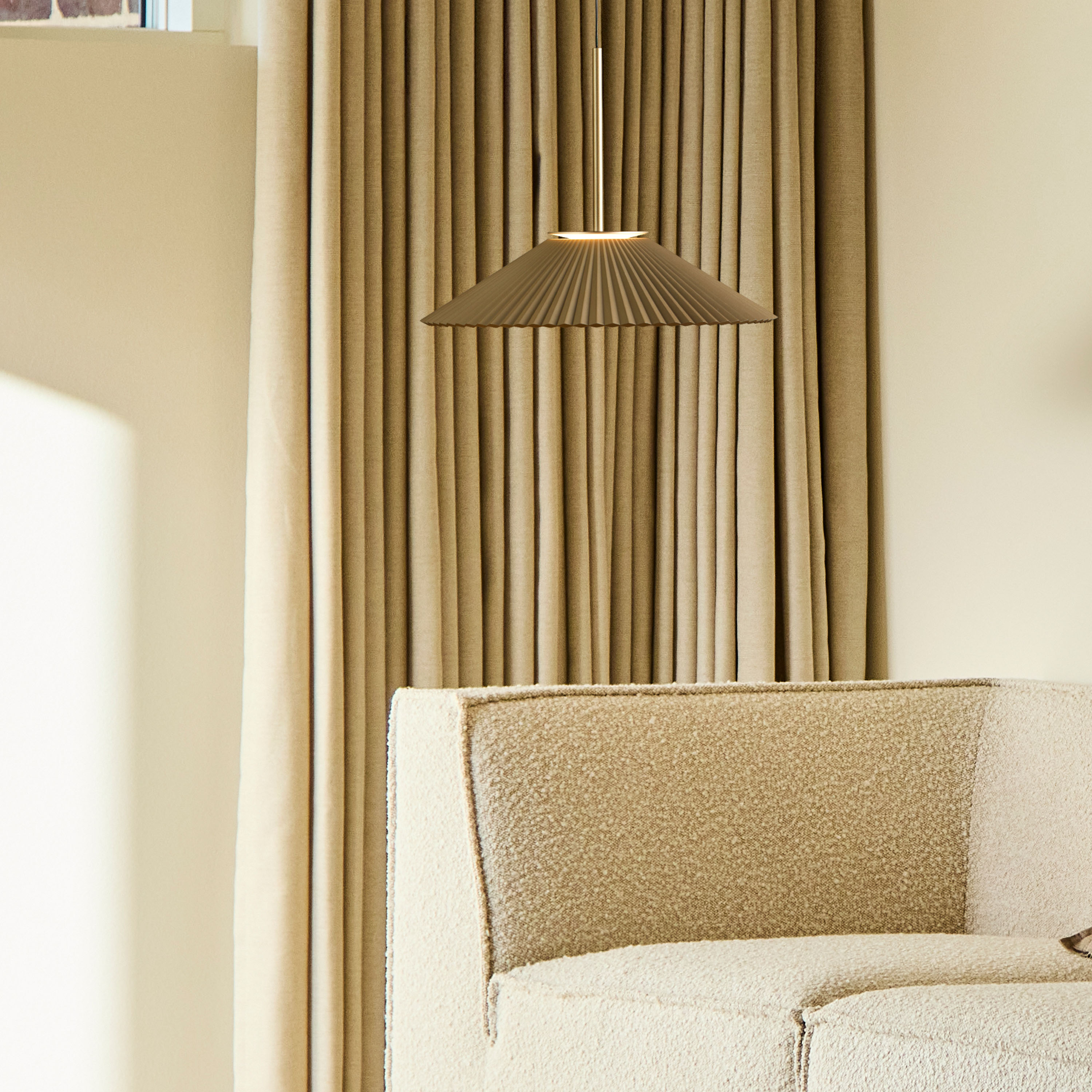 LOOM Design Ballerina So Taklampe Soft Ivory Ø35