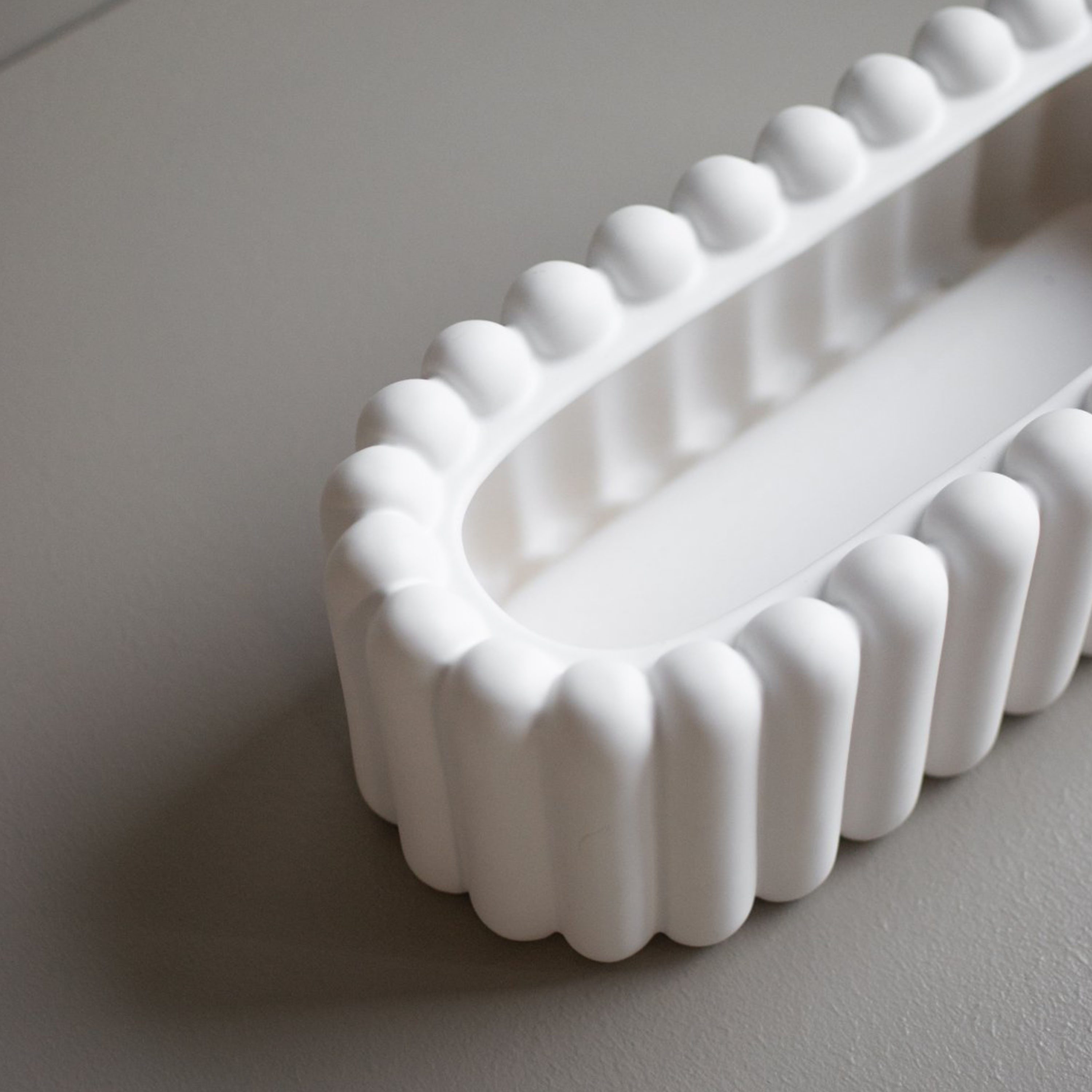 DBKD Mist Oval Kruka White Large