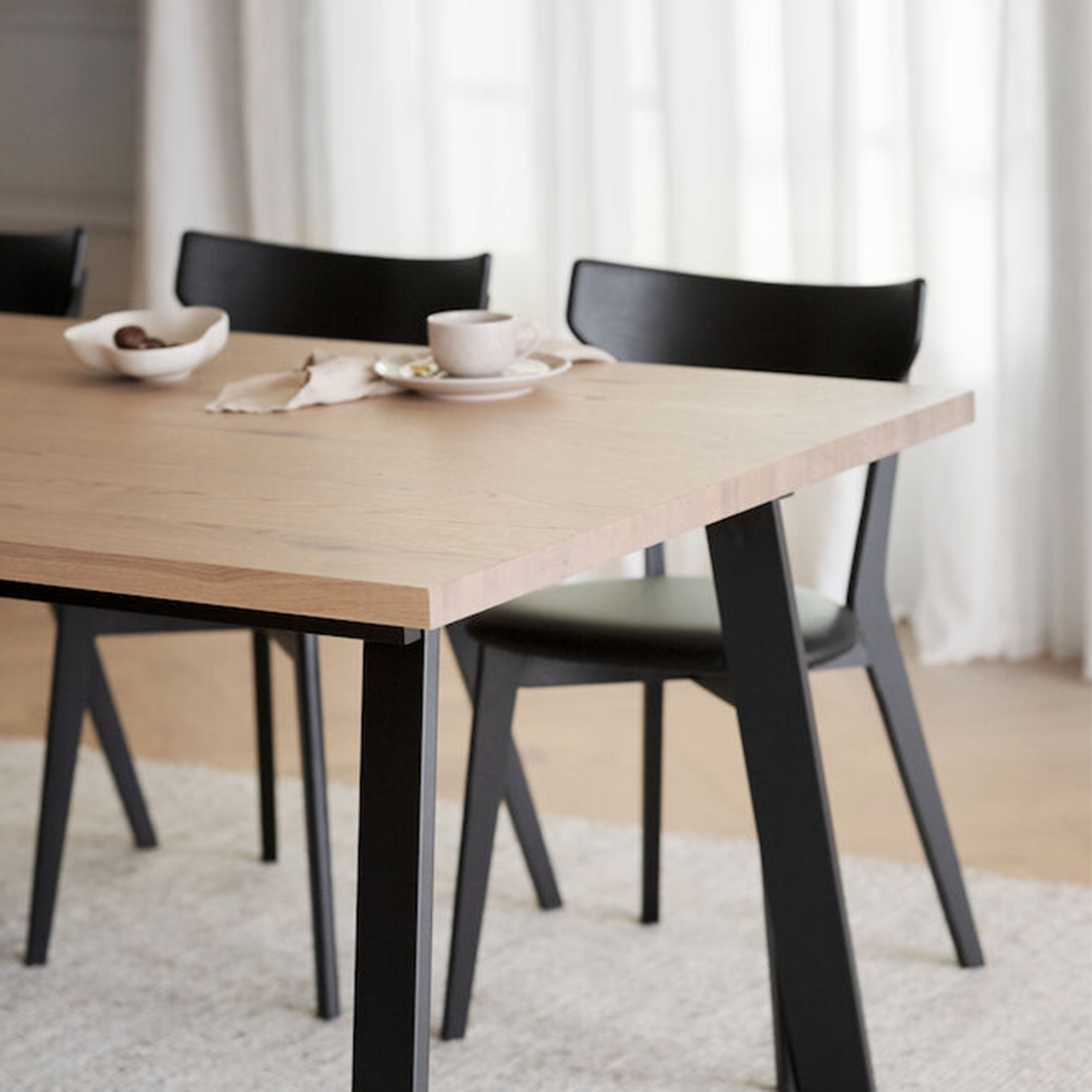 Rowico Home Winnipeg Matbord Vitpigmenterad Ek 200cm