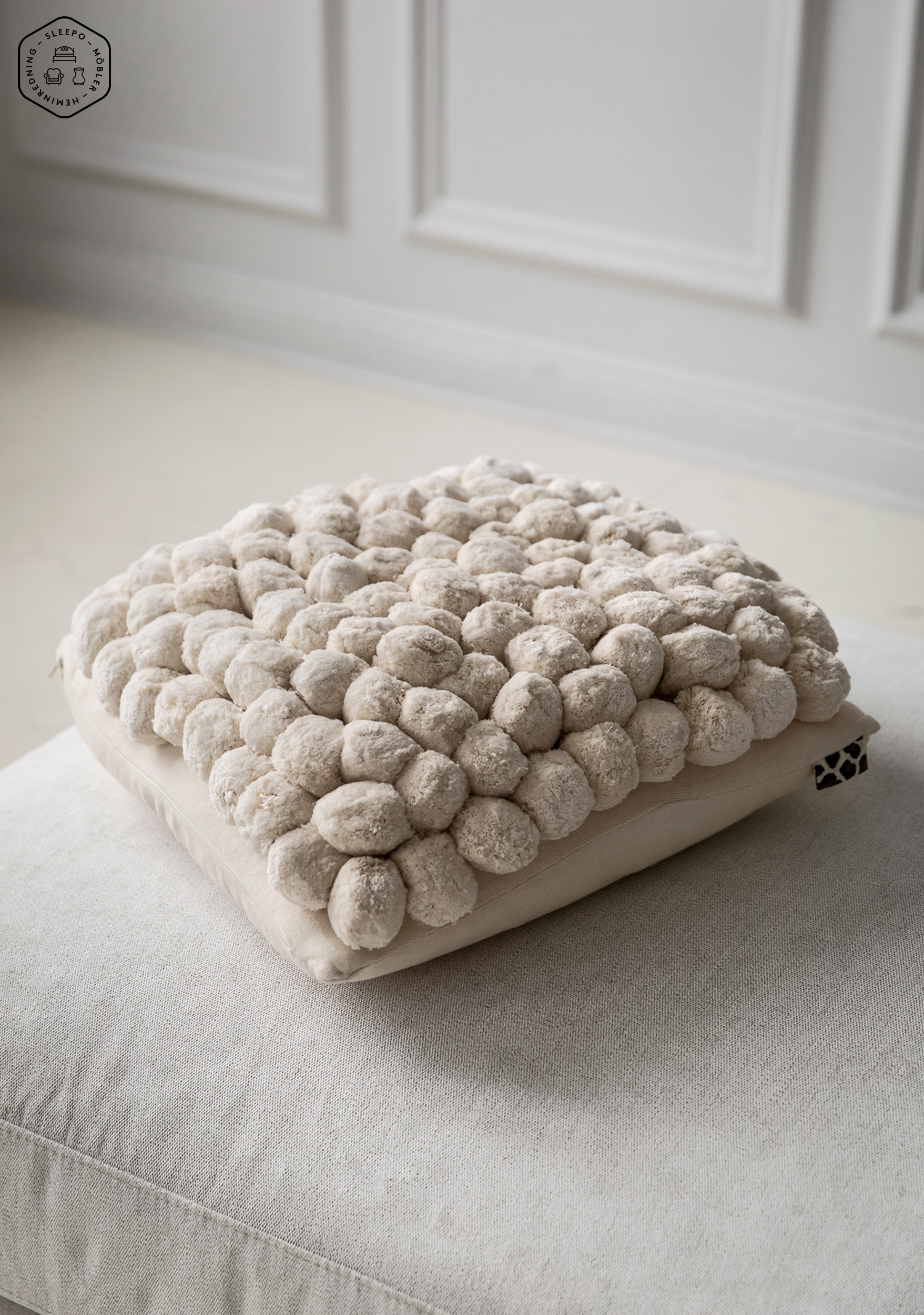 Byon Pom Pom Prydnadskudde Vit 45x45