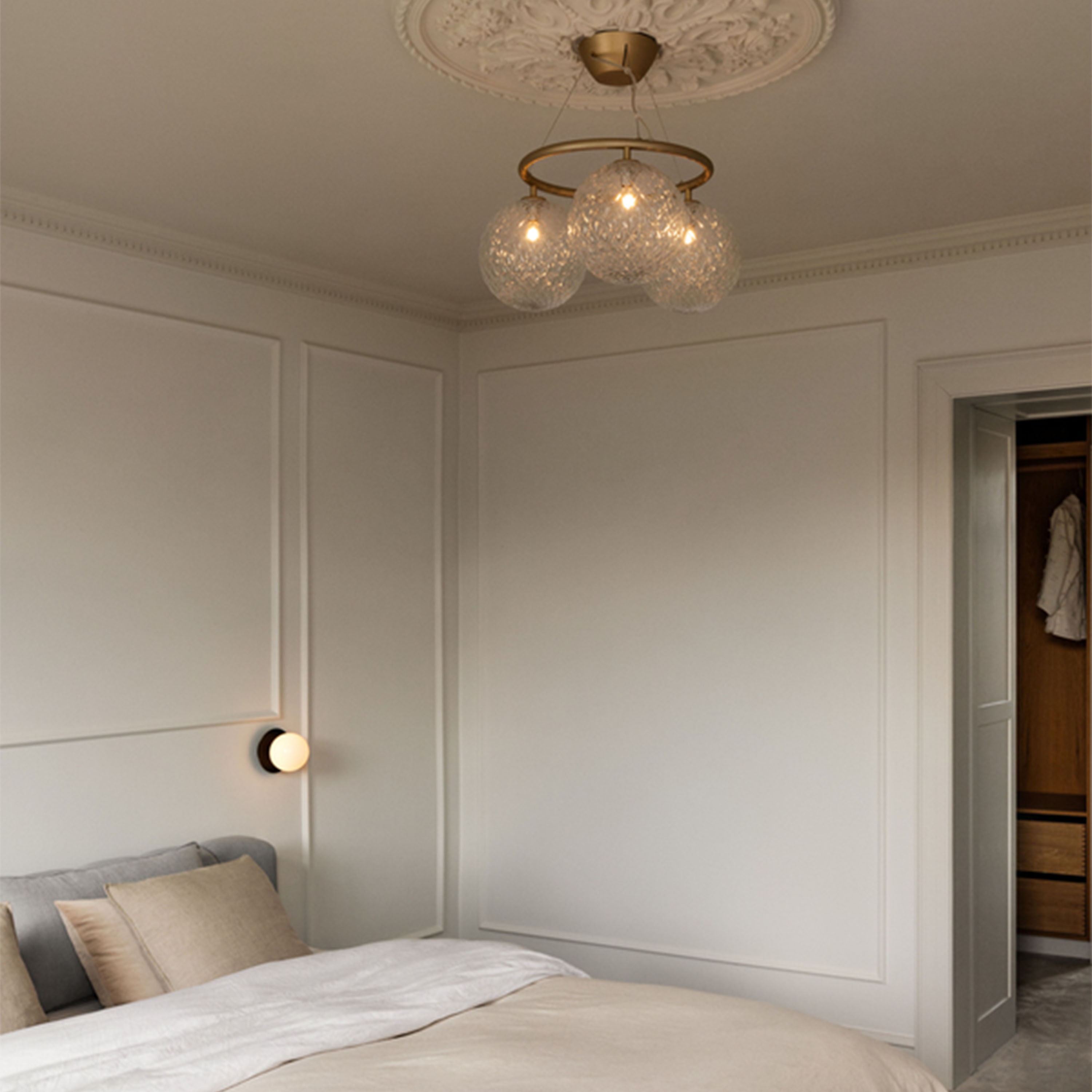 Nuura Miira 3 Circular Taklampa Brass/Optic Clear