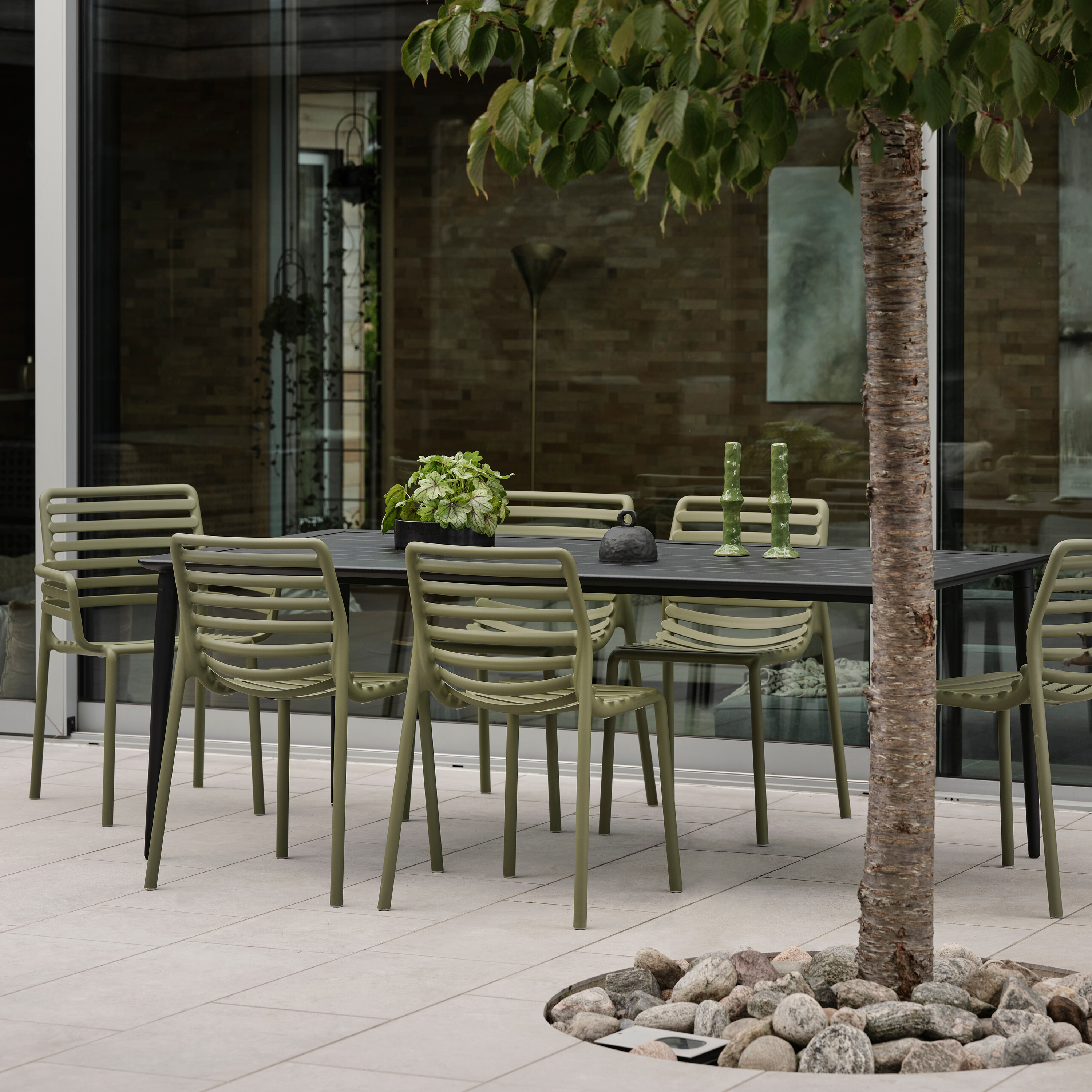 Brafab Nimes Matbord Antracit 200x98cm