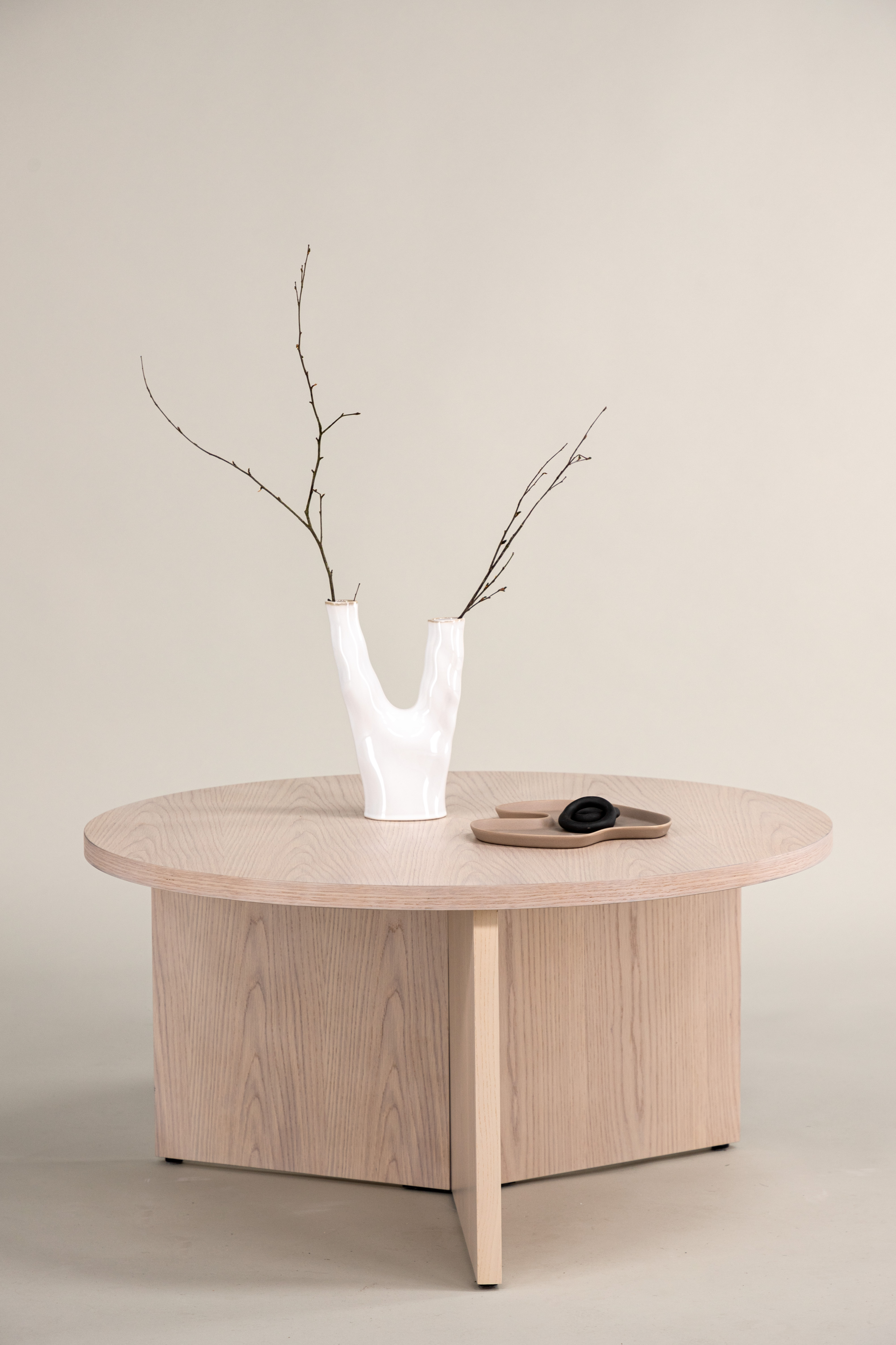 Vind Saltö Soffbord Whitewash Ø65