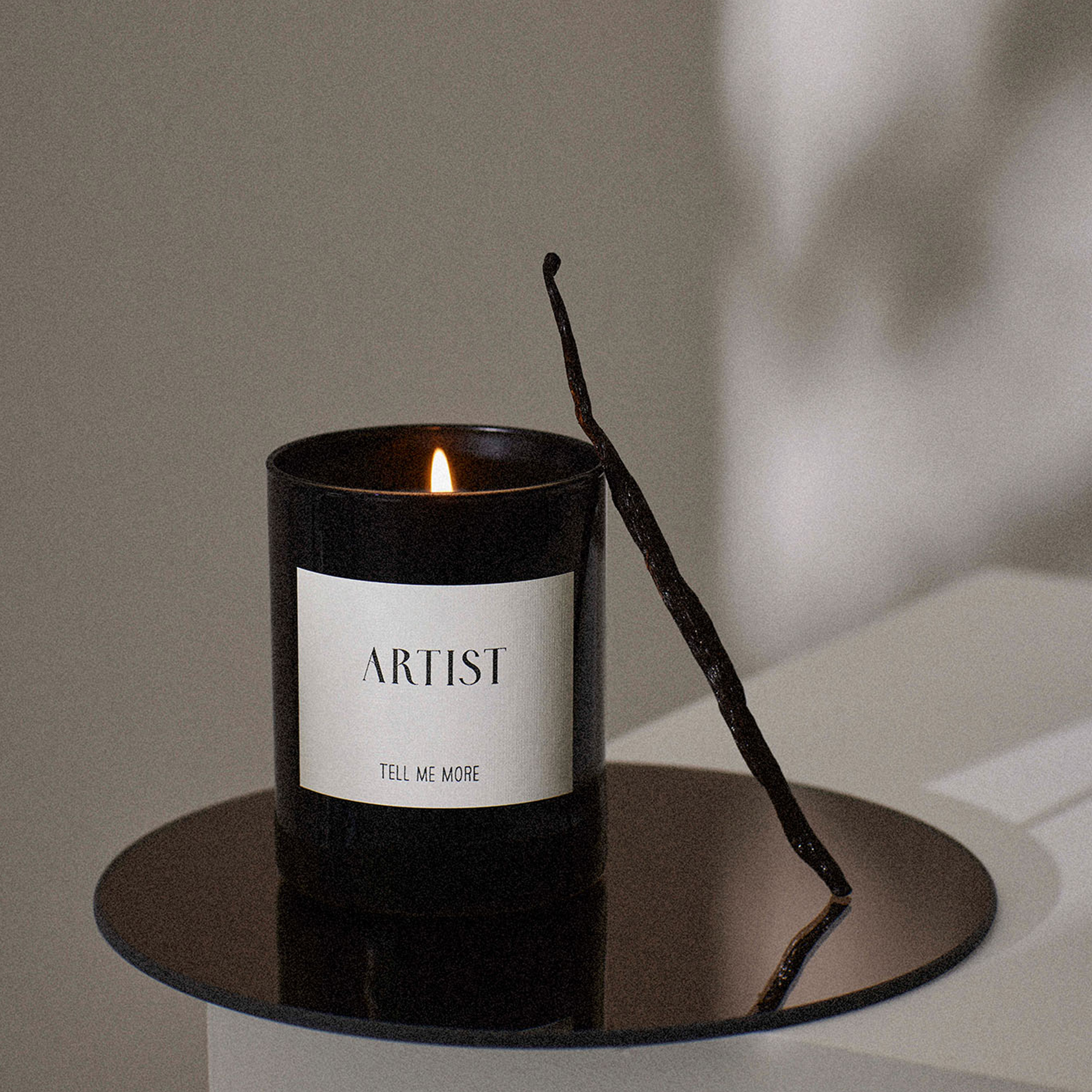 Tell me more Doftljus Artist