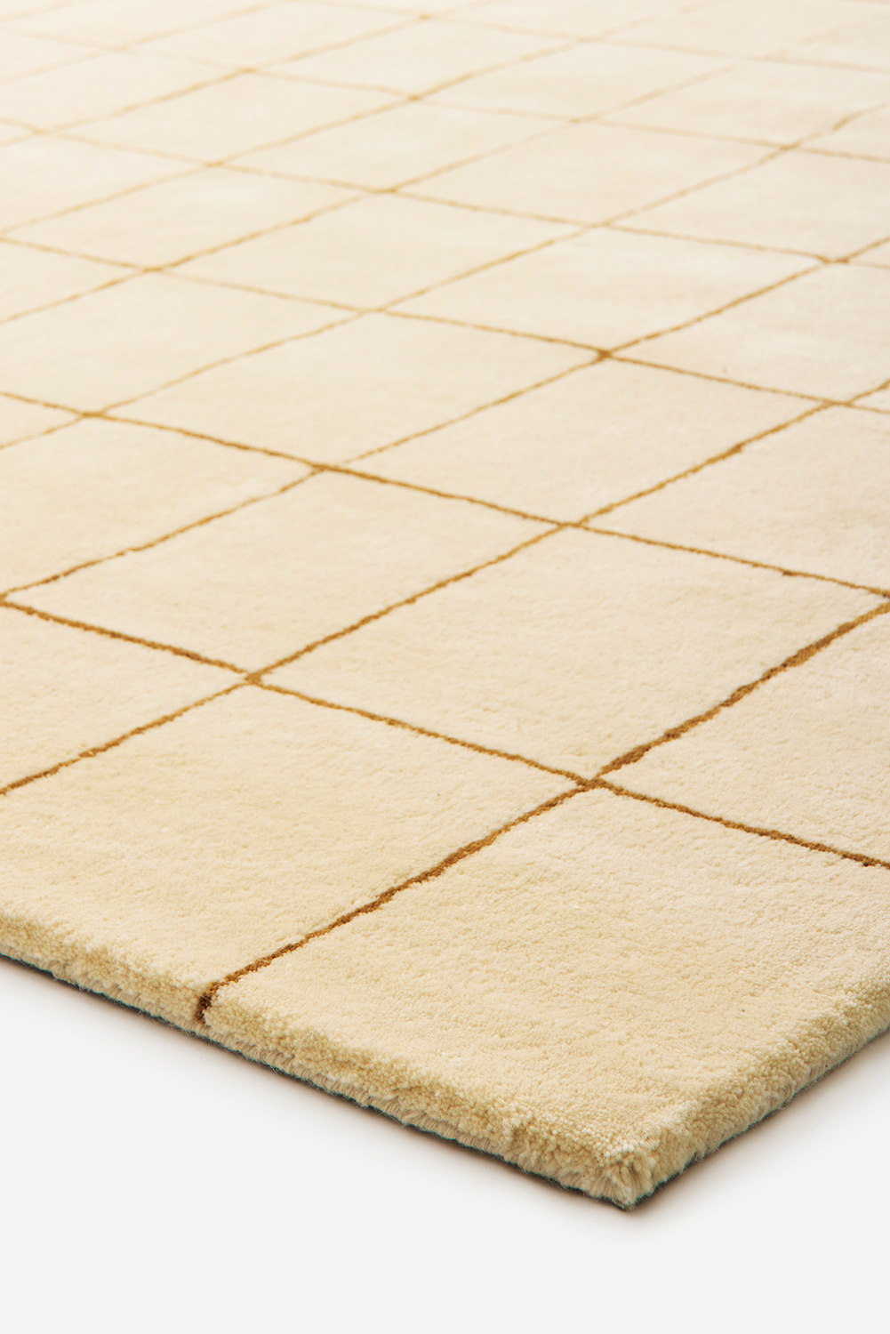 Chhatwal &amp; Jonsson Chakra Ullmatta Light Khaki/Masala Yellow 230x320