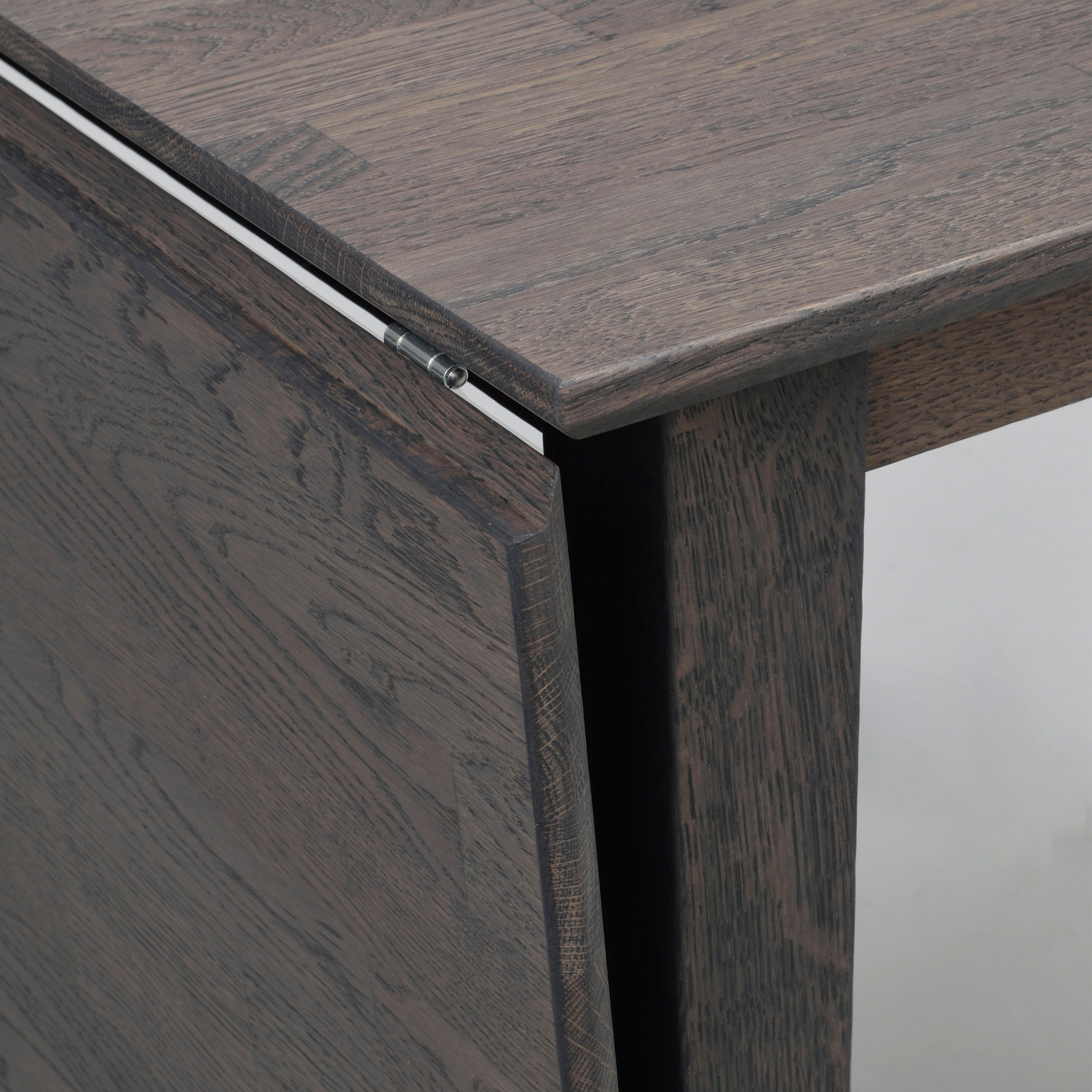 Rowico Home Filippa Klaffbord Mörkbrun Ek 120cm