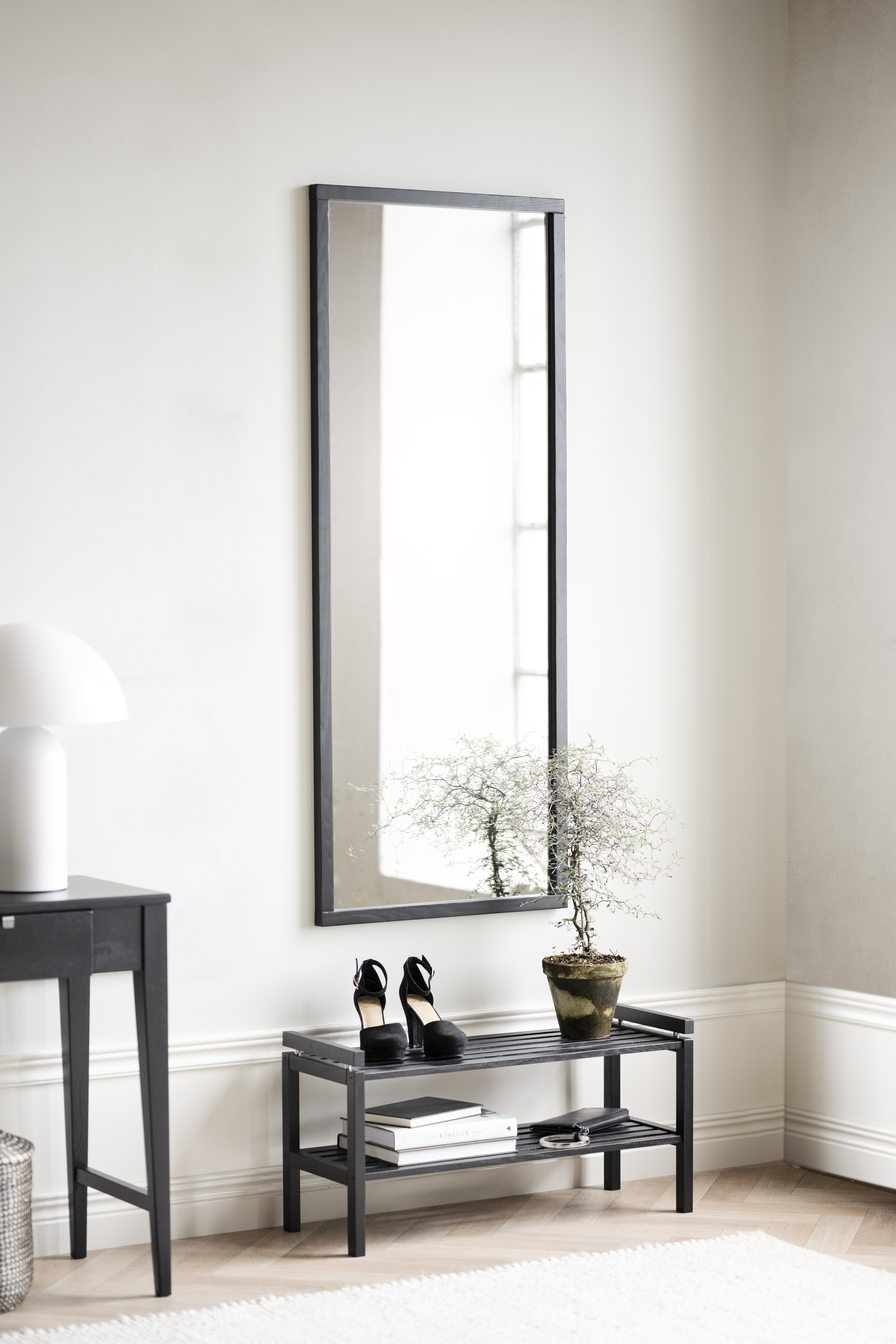 Rowico Home Confetti Skohylla Svart 80cm