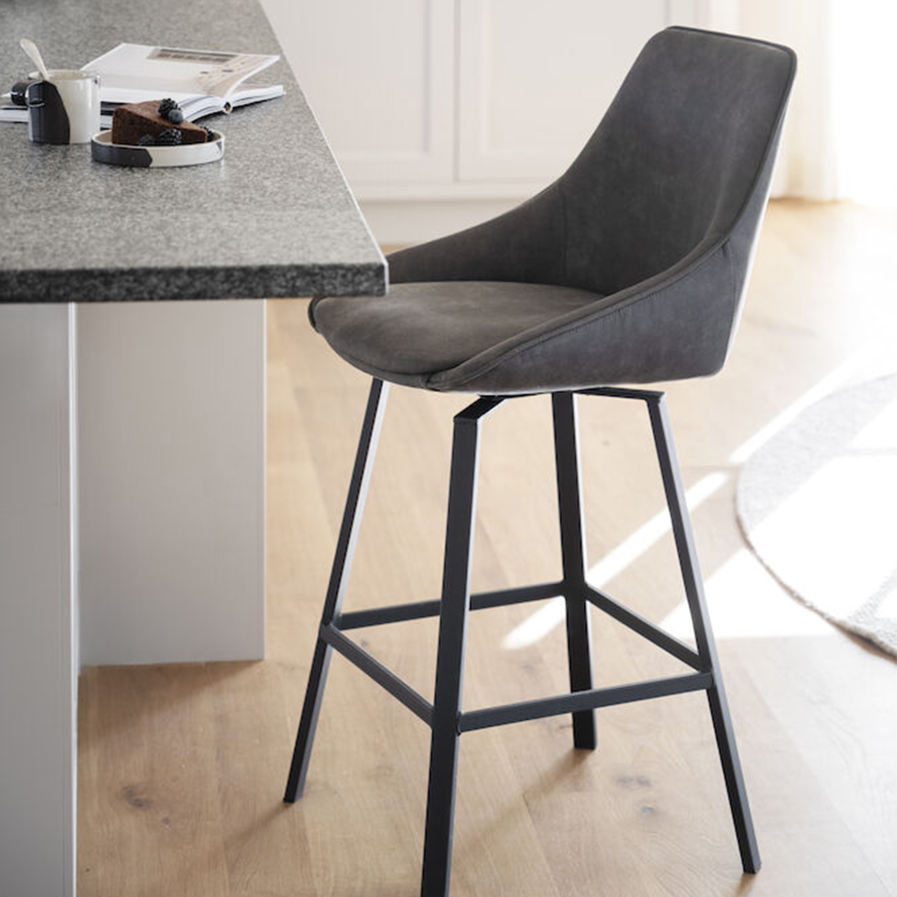 Rowico Home Alison Barstol Mörkgrå Microfiber/Svart