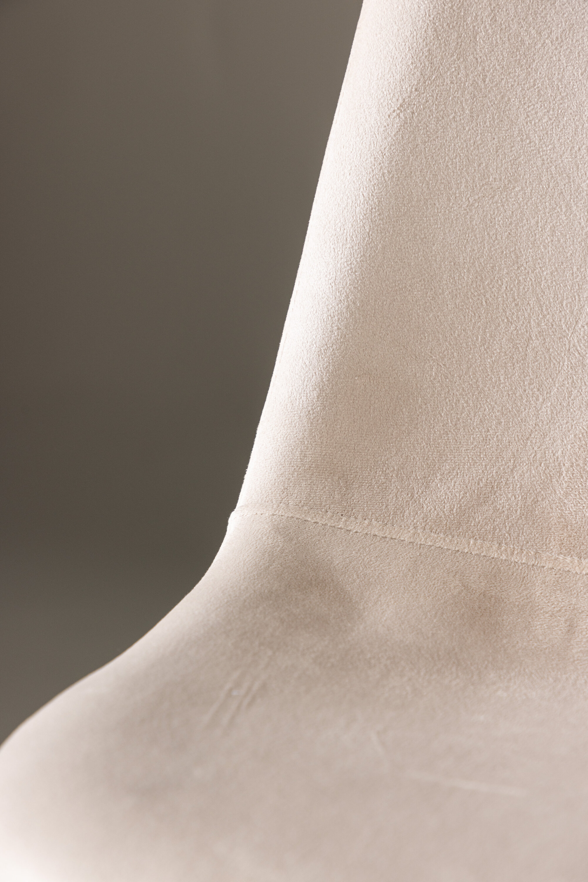 Venture Home Peggy Matstol Sammet Beige