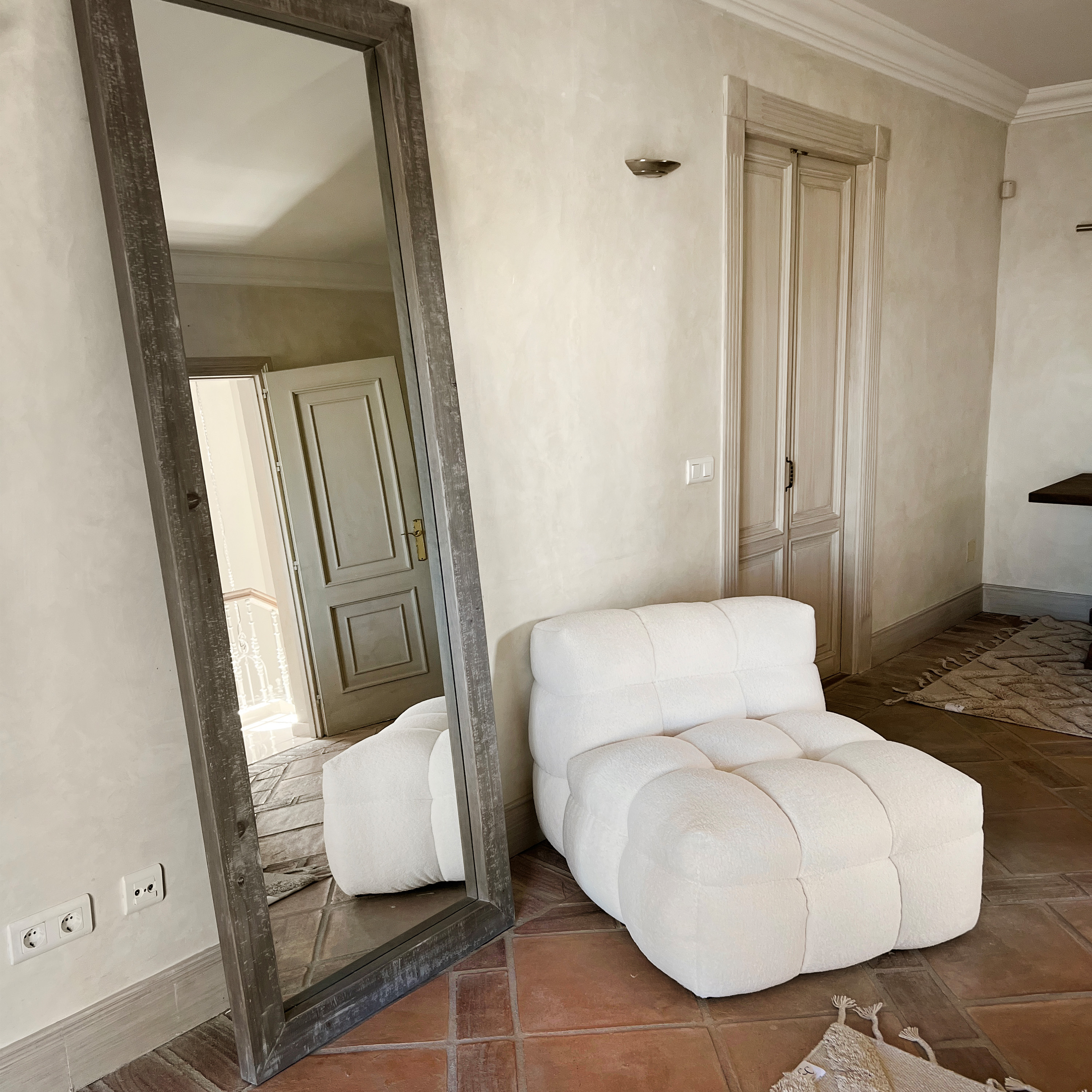 Sleepo Collection Billie Loungetuoli Creme Teddy 89cm