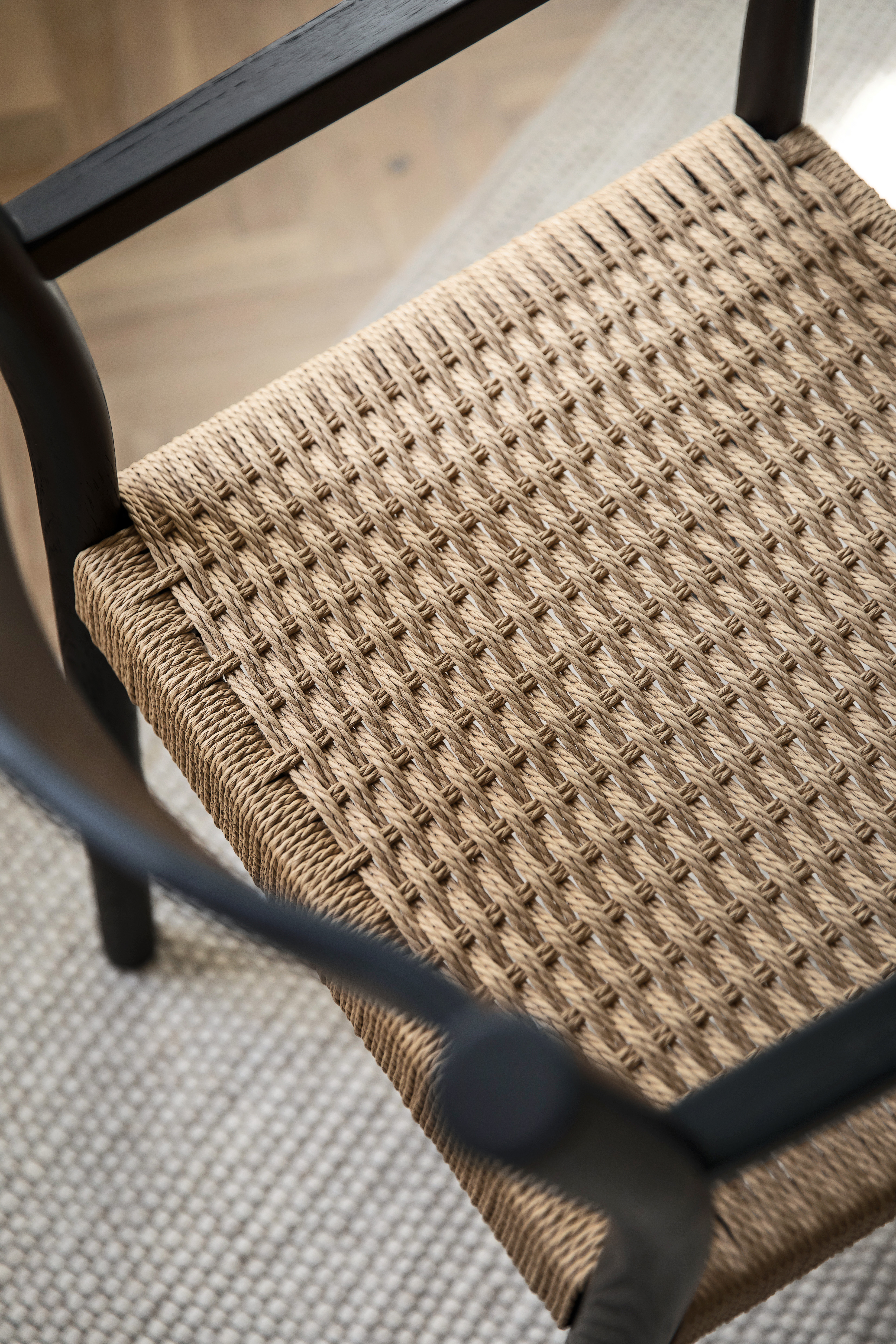 Sleepo Collection Colin Karmstol Svartbetsad Ek