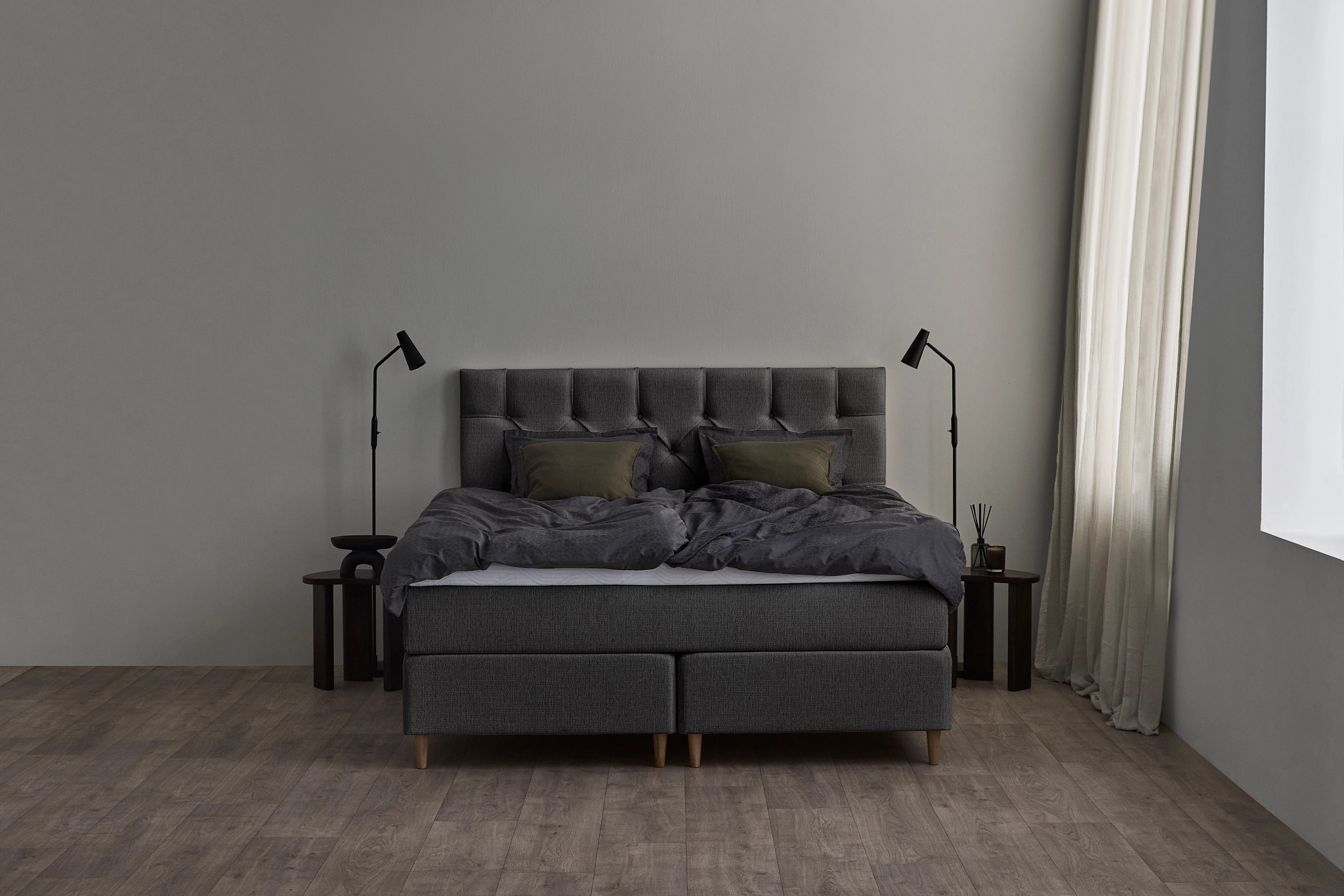 Tempur Promise Kontinentalsäng Dark Grey 180x200 ProLuxe SmartCool 10cm Medium Metallben Krom 12cm