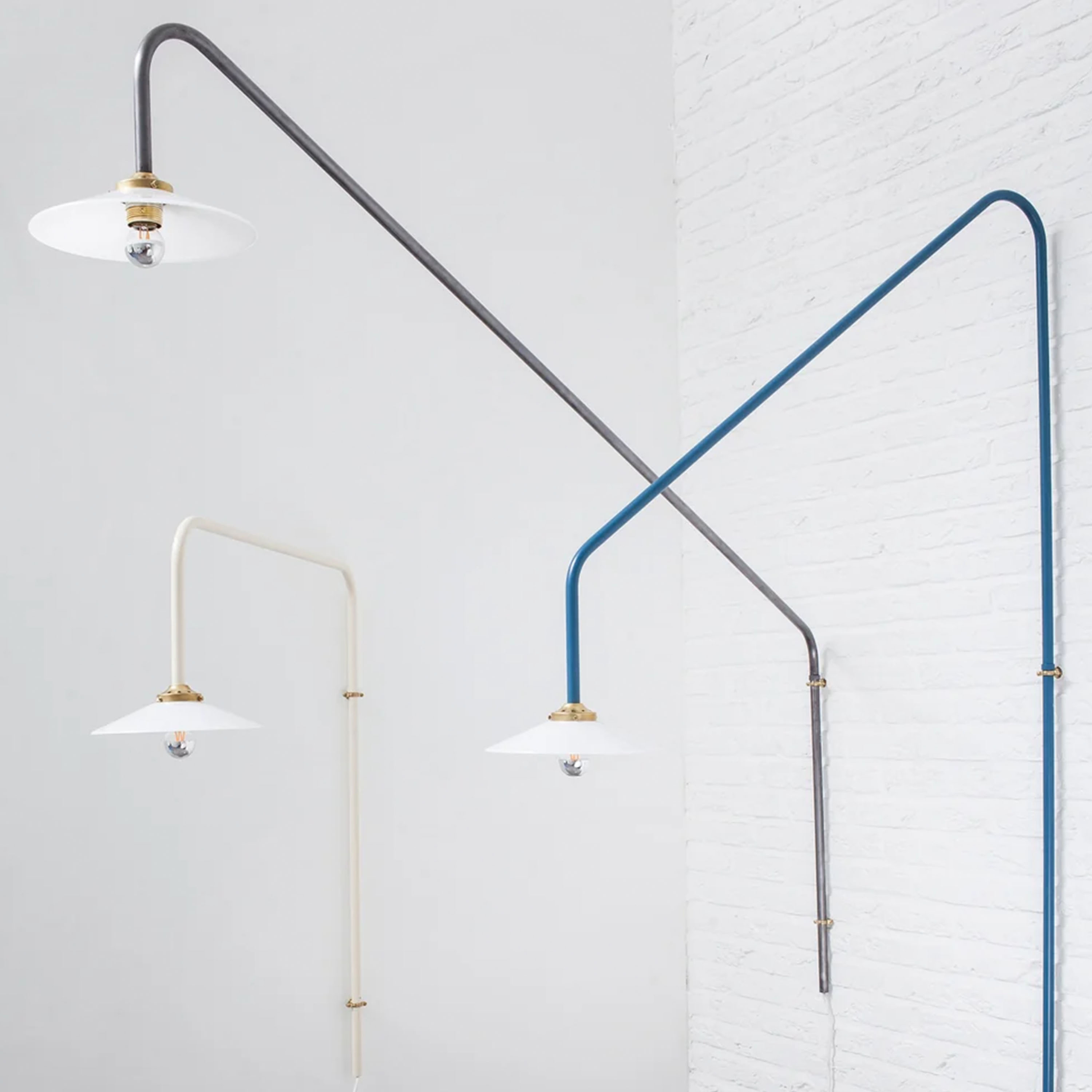 Hanging Lamp N°4 Vägglampa Blue