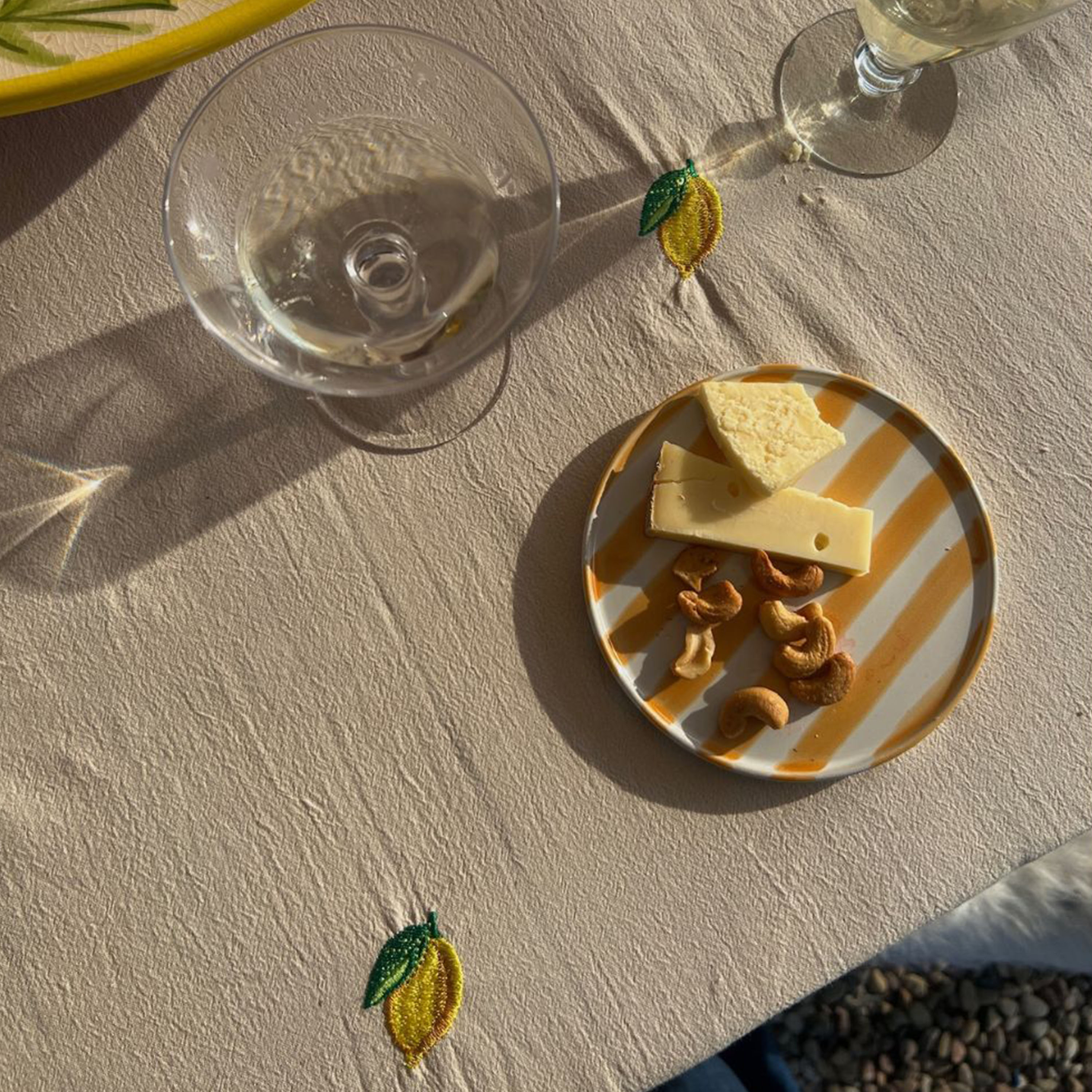 Midnatt Soda Lemon Duk 145x330