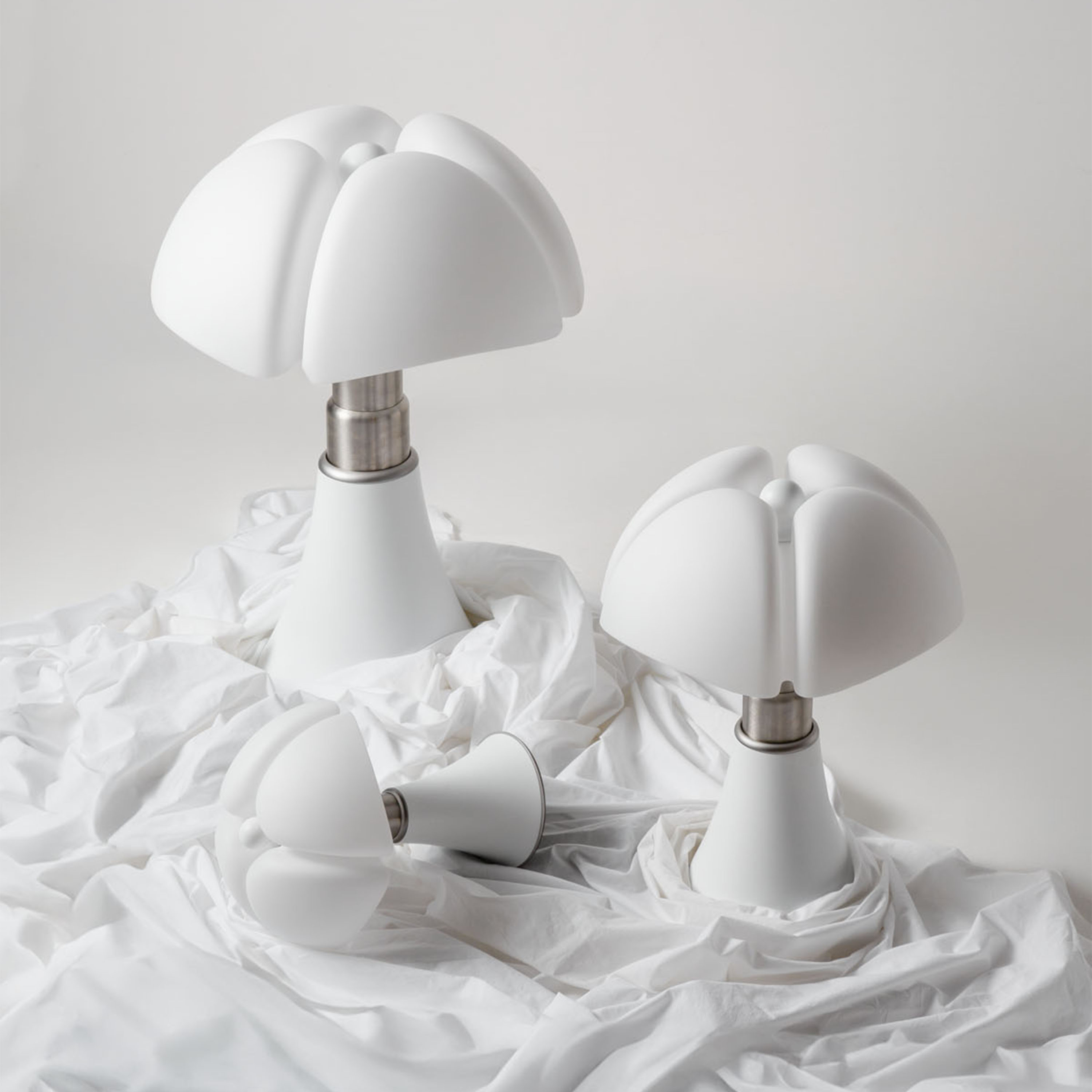 Martinelli Luce Pipistrello Bordlampe Dimbar LED Matt Hvit