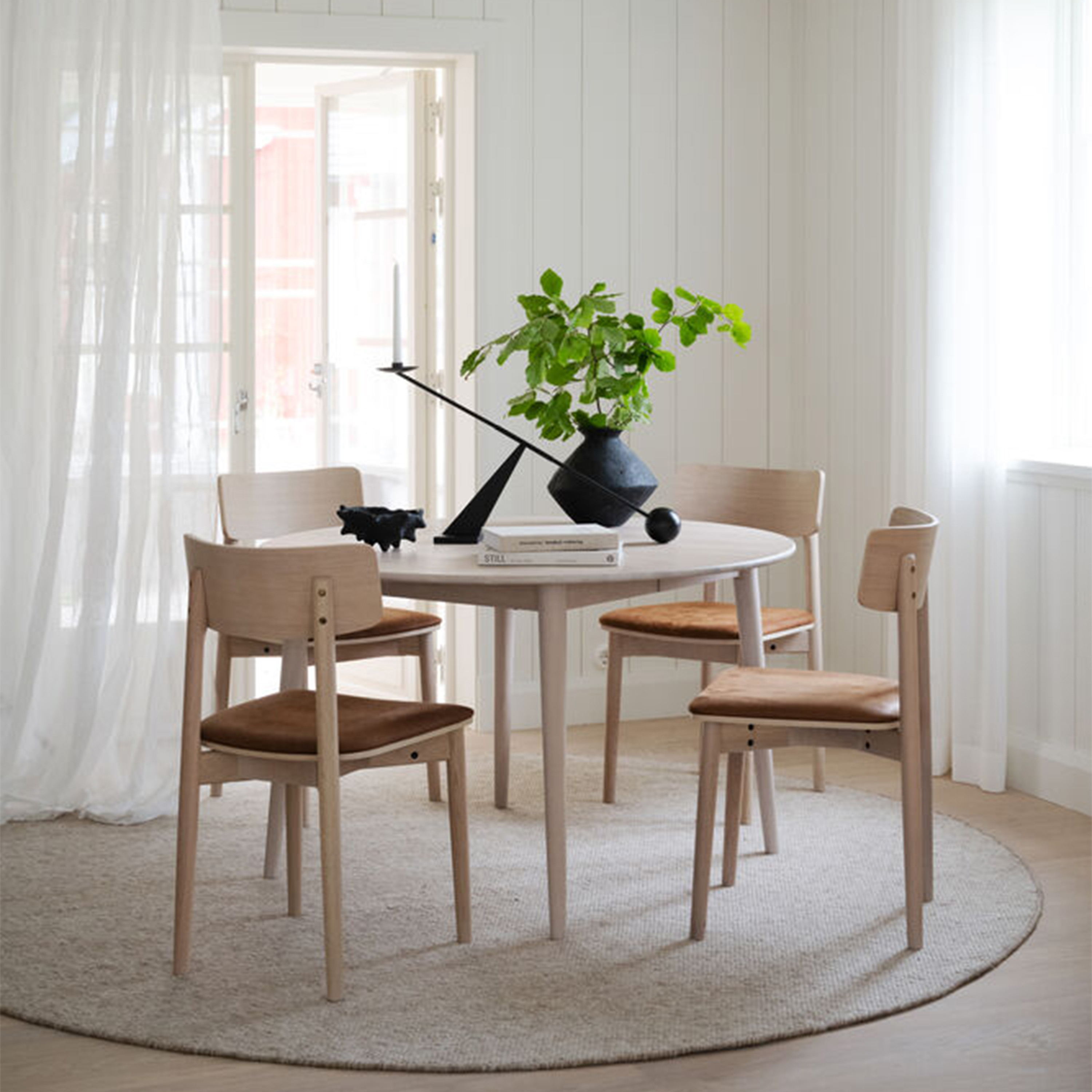 Rowico Home Wolcott Matstol Vitpigmenterad/Läder