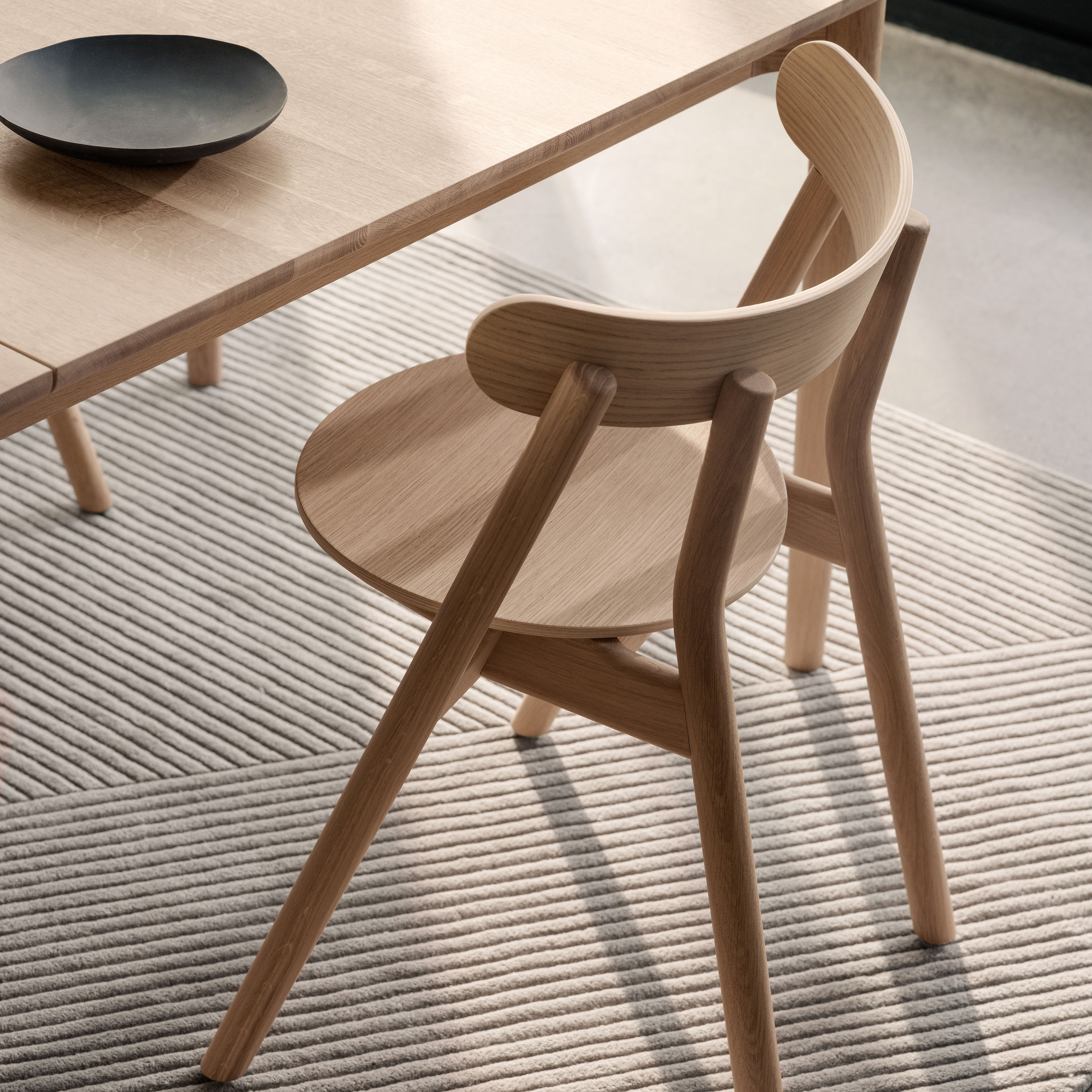 Northern Oaki Spisestol Light Oak