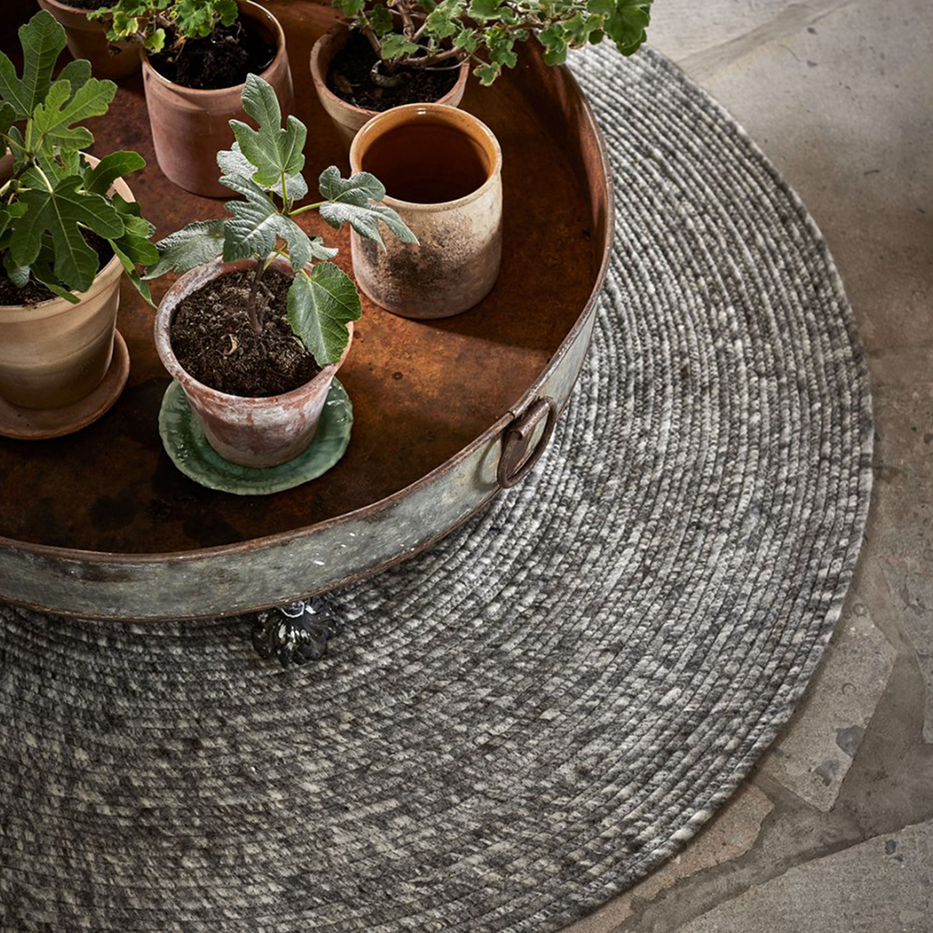 Classic Collection Teppich Merino Grau Ø240