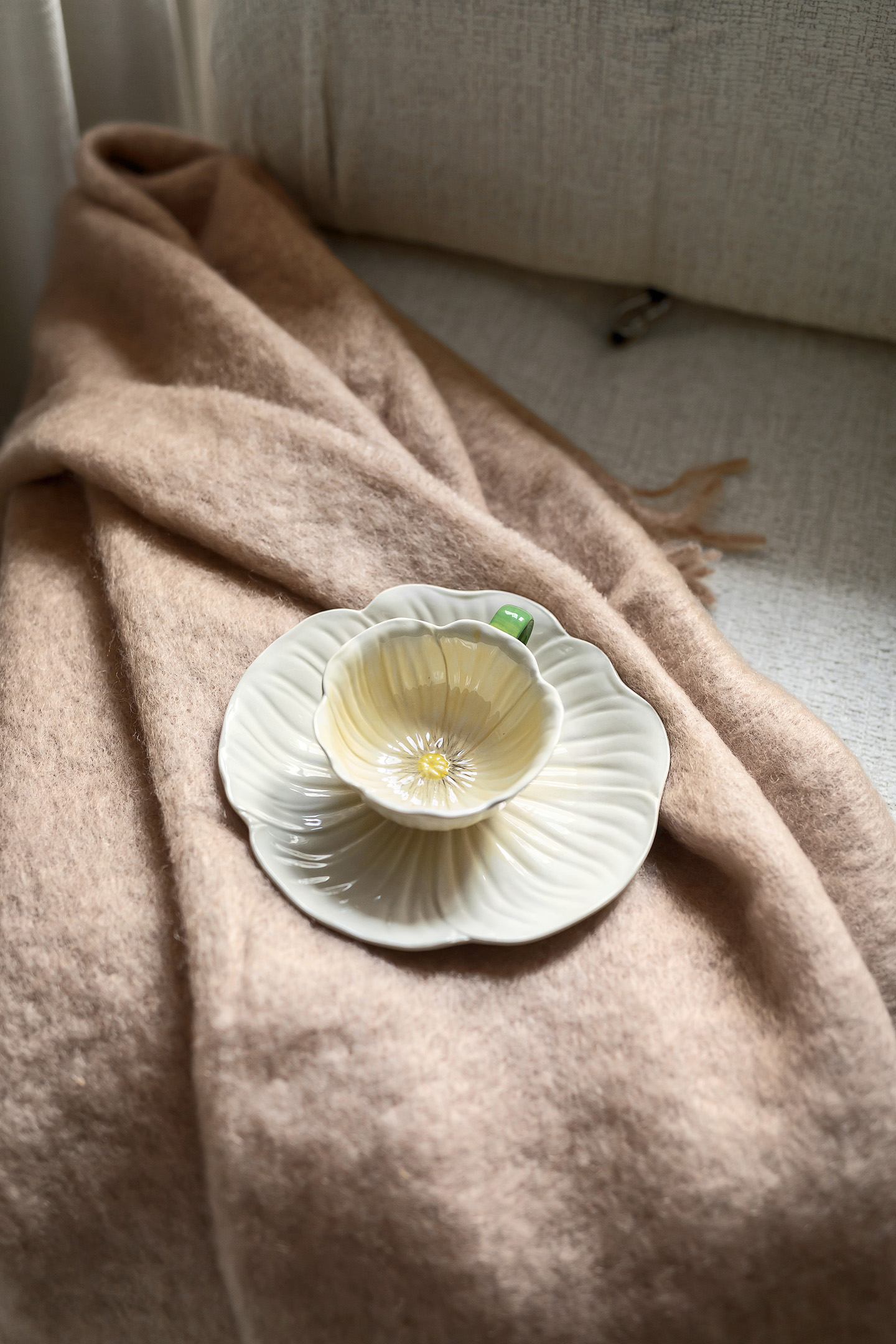 Byon Poppy Lautanen Beige Ø21