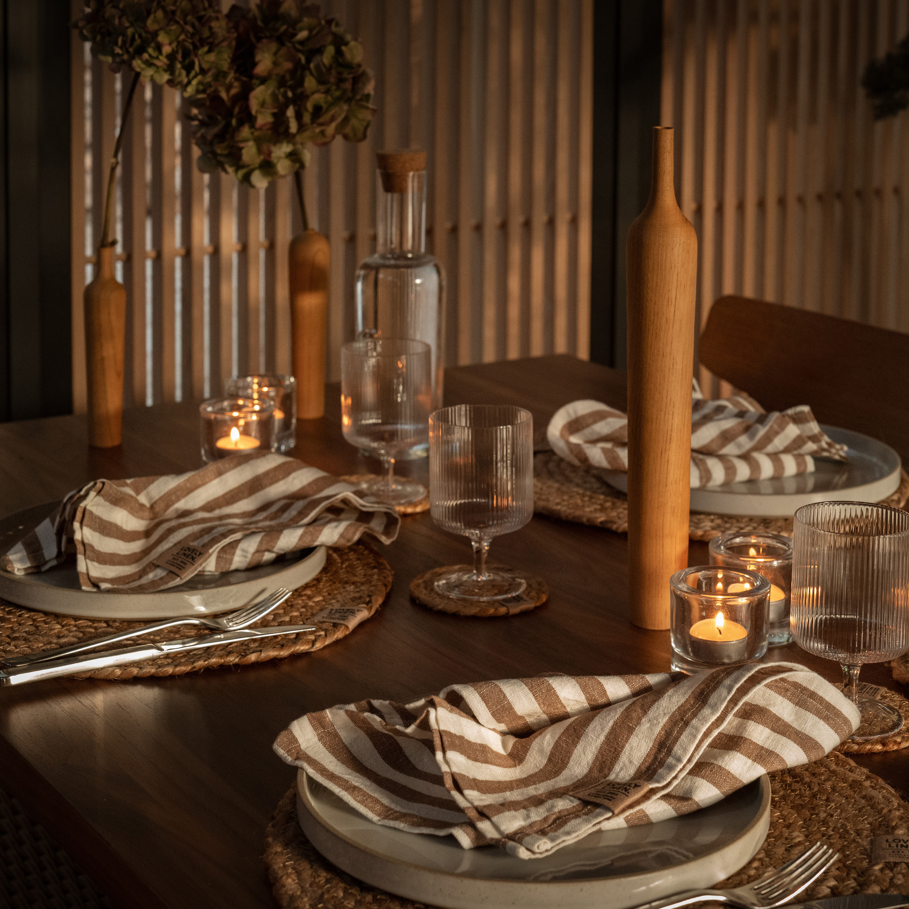 Lovely Linen Misty Lautasliina Pellava Edge Almond 45x45 4 kpl