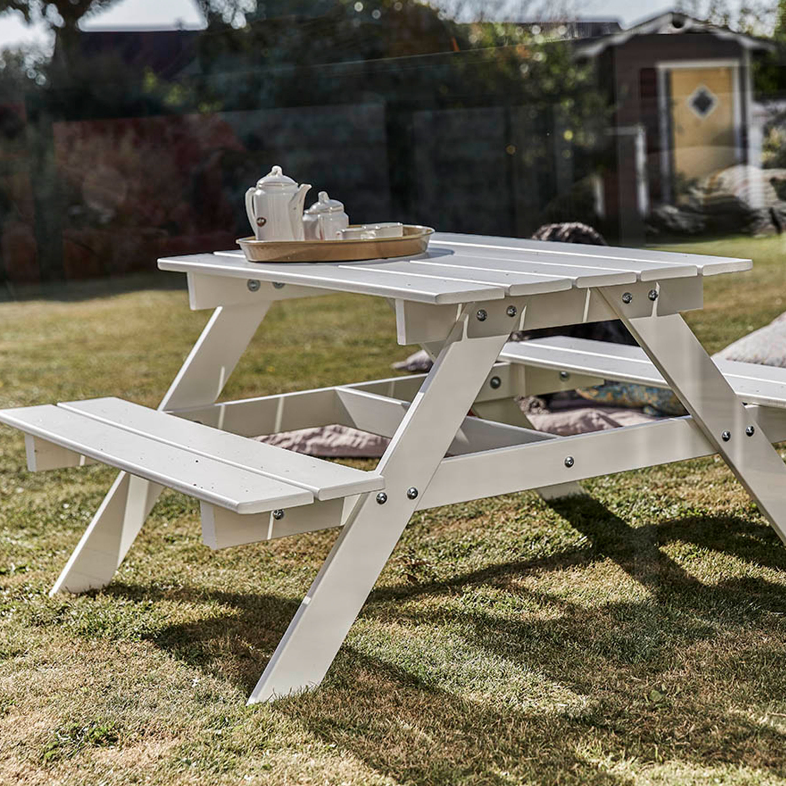 Hillerstorp Picnic Esstisch Weiß Mini 90x106