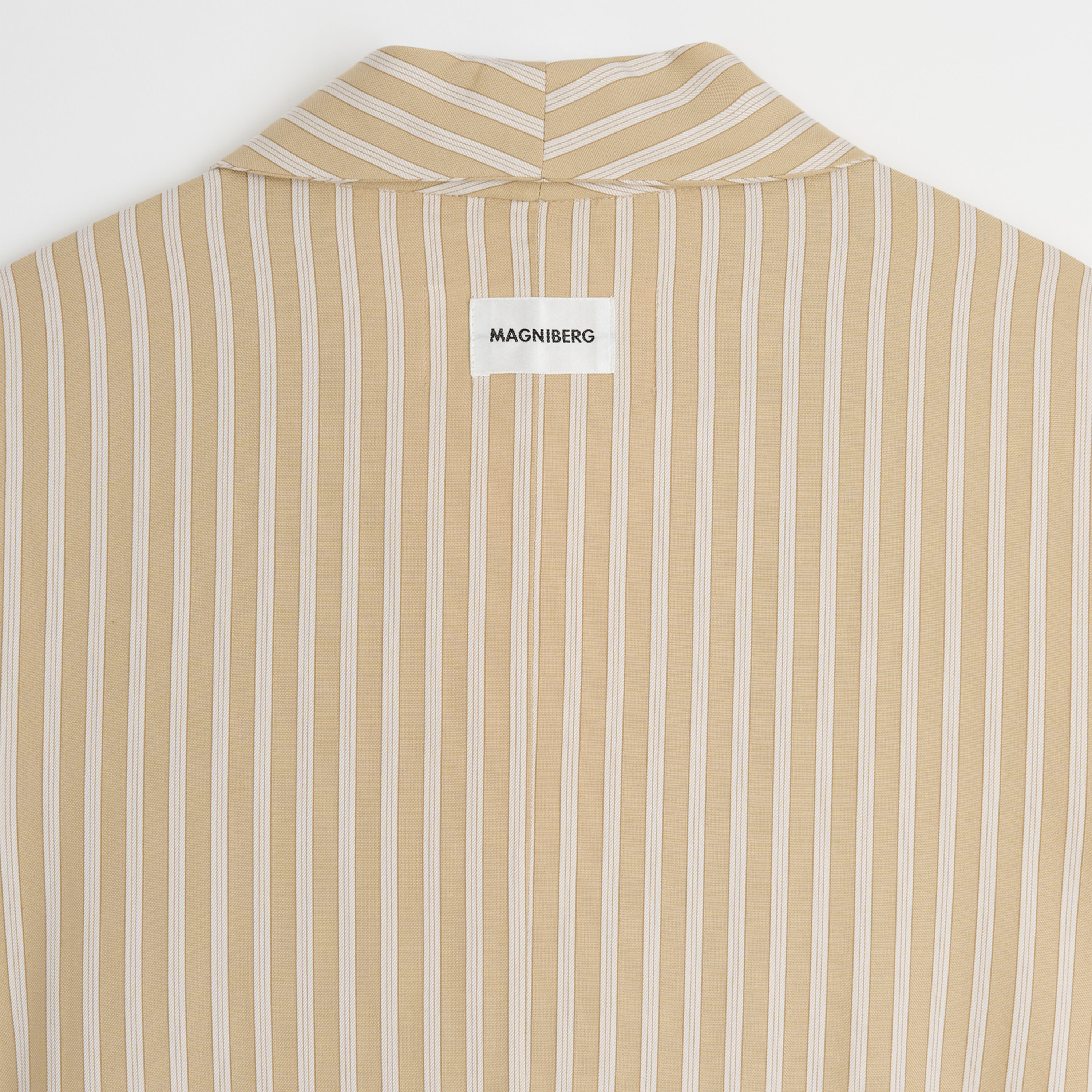 Magniberg Voyage Morgonrock Stripe Beige Large