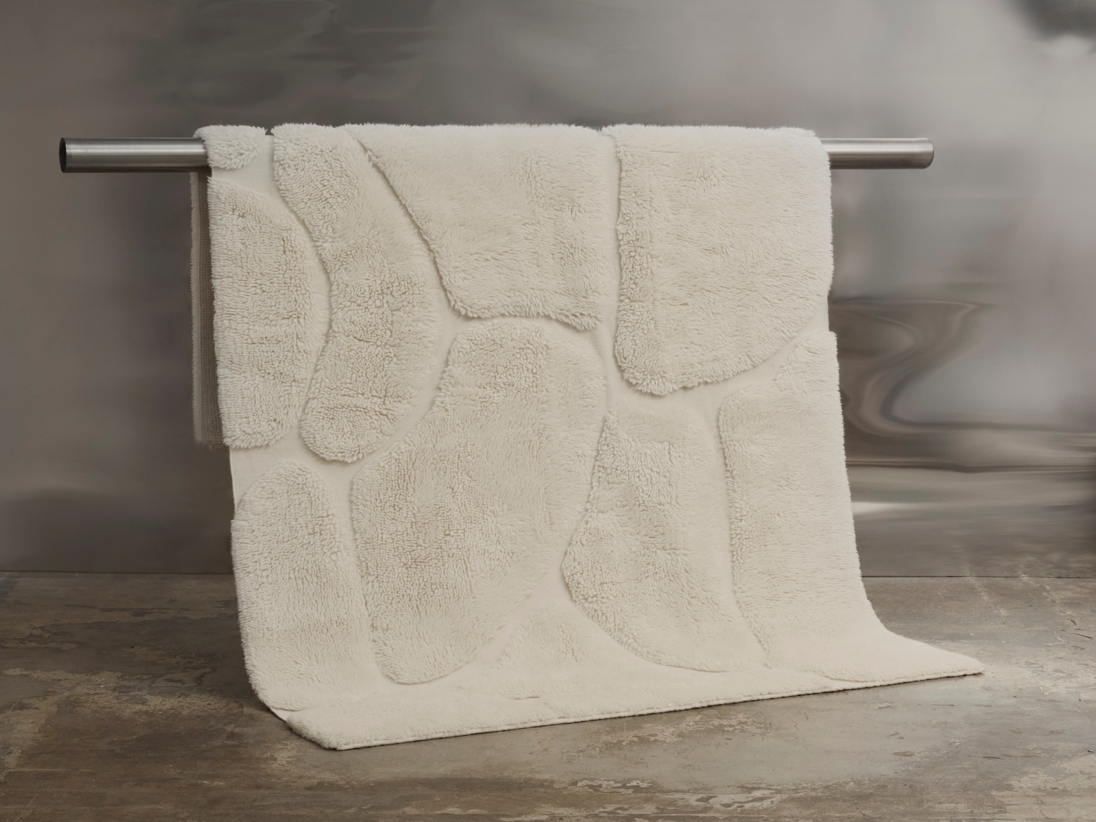 Tinted Kullin Ullteppich Offwhite 250x350