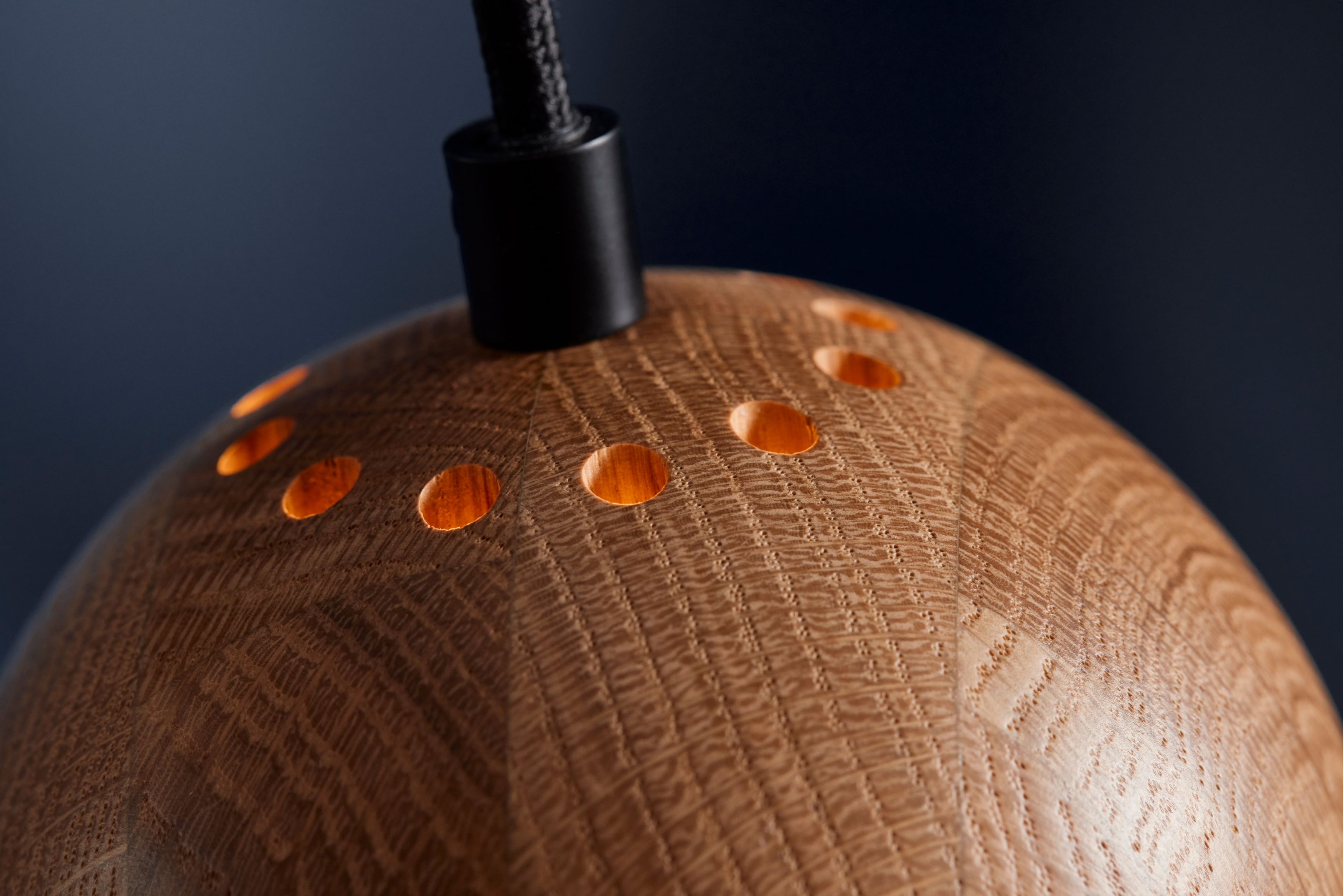 Frandsen Ball Taklampe Eik Ø12