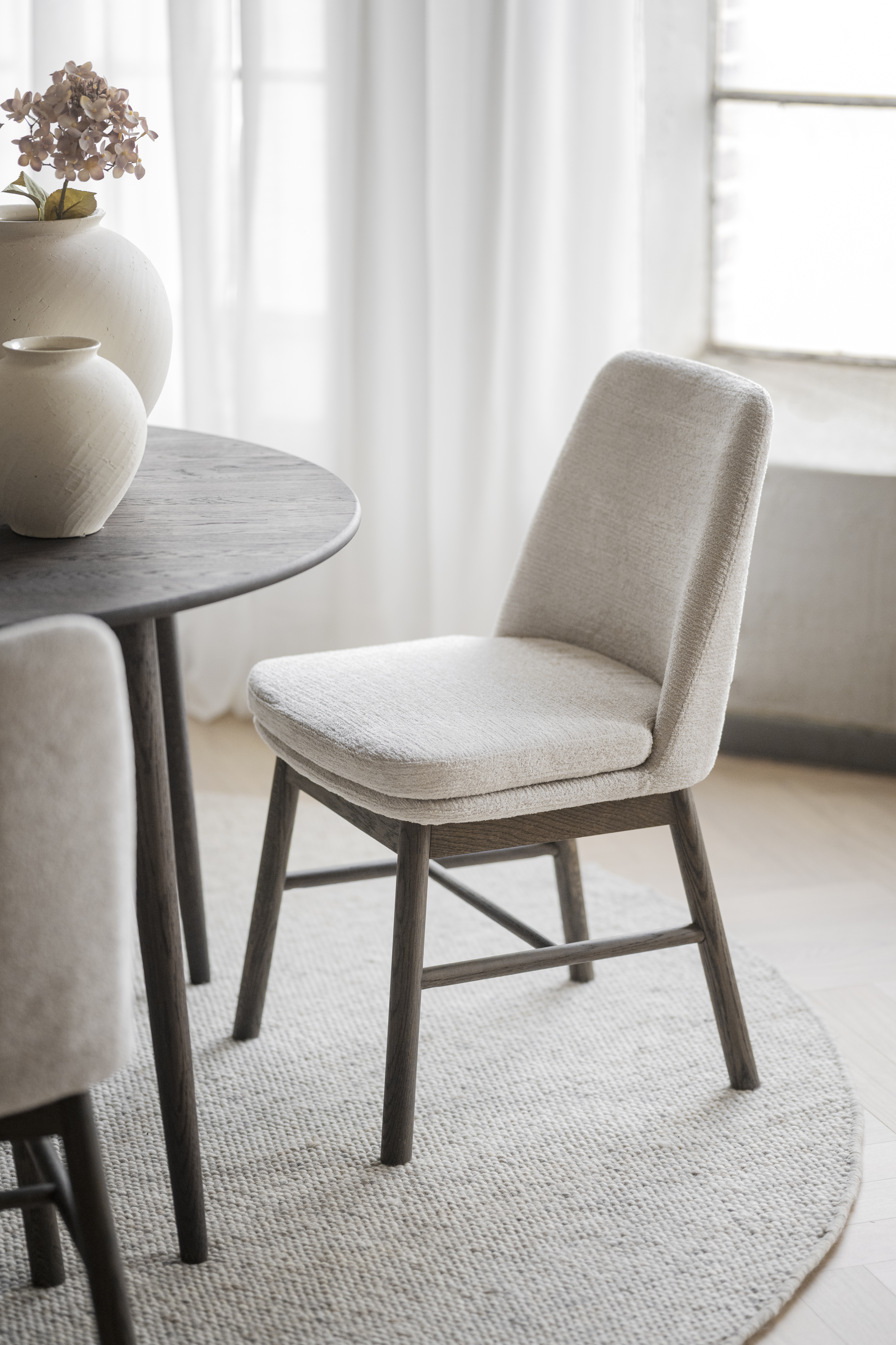 Rowico Home Amesbury Esszimmerstuhl Hellbeige/Braun