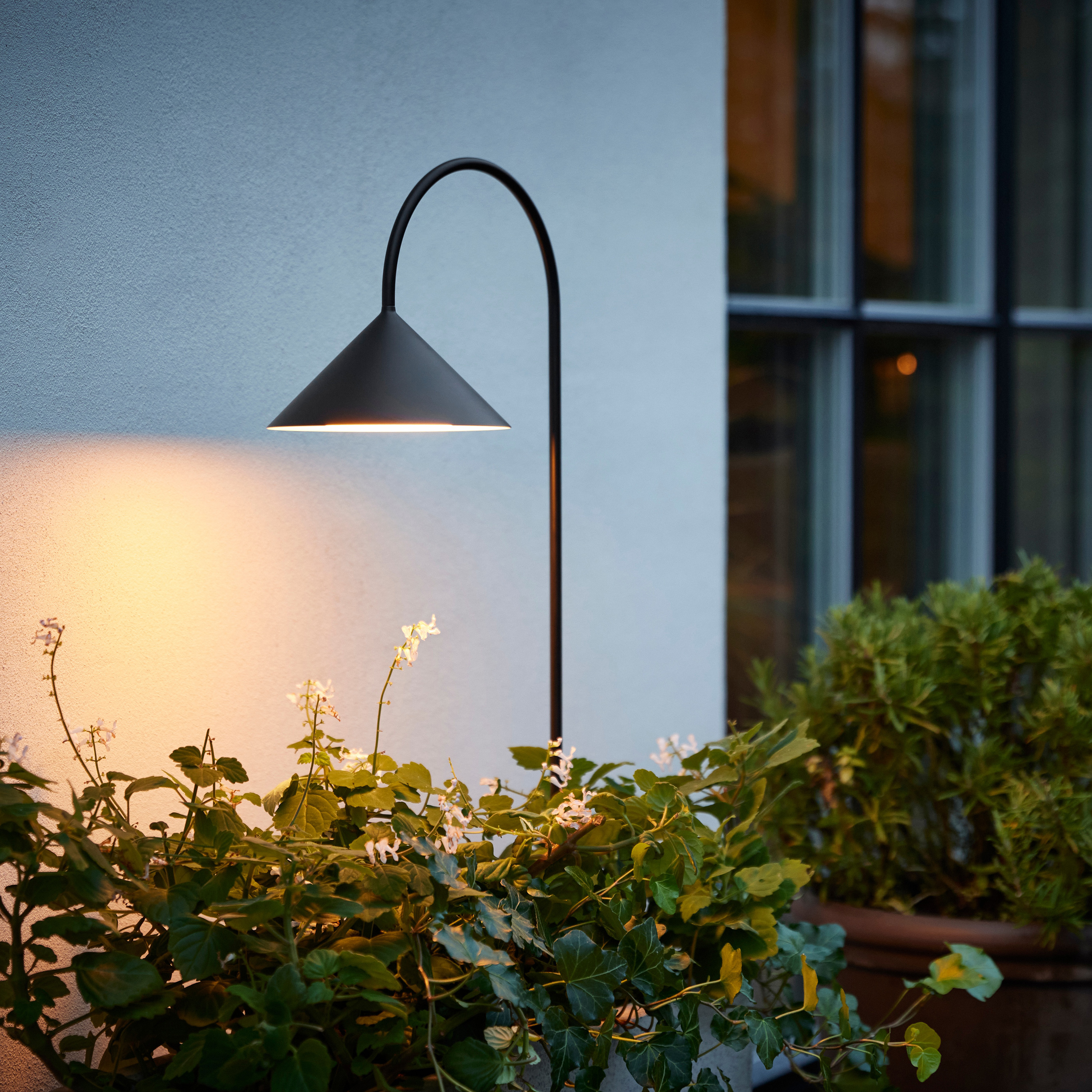 Frandsen Grasp Trädgårdslampa Matt Black 82cm