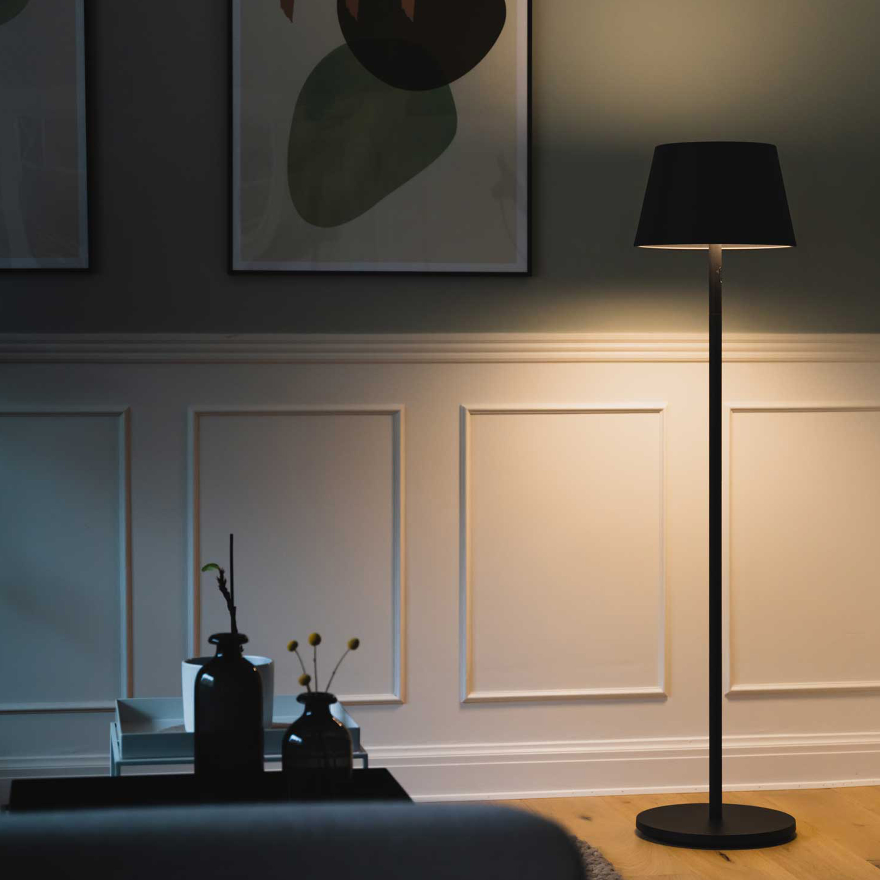 LOOM Design Modi Portabel Golvlampa Black