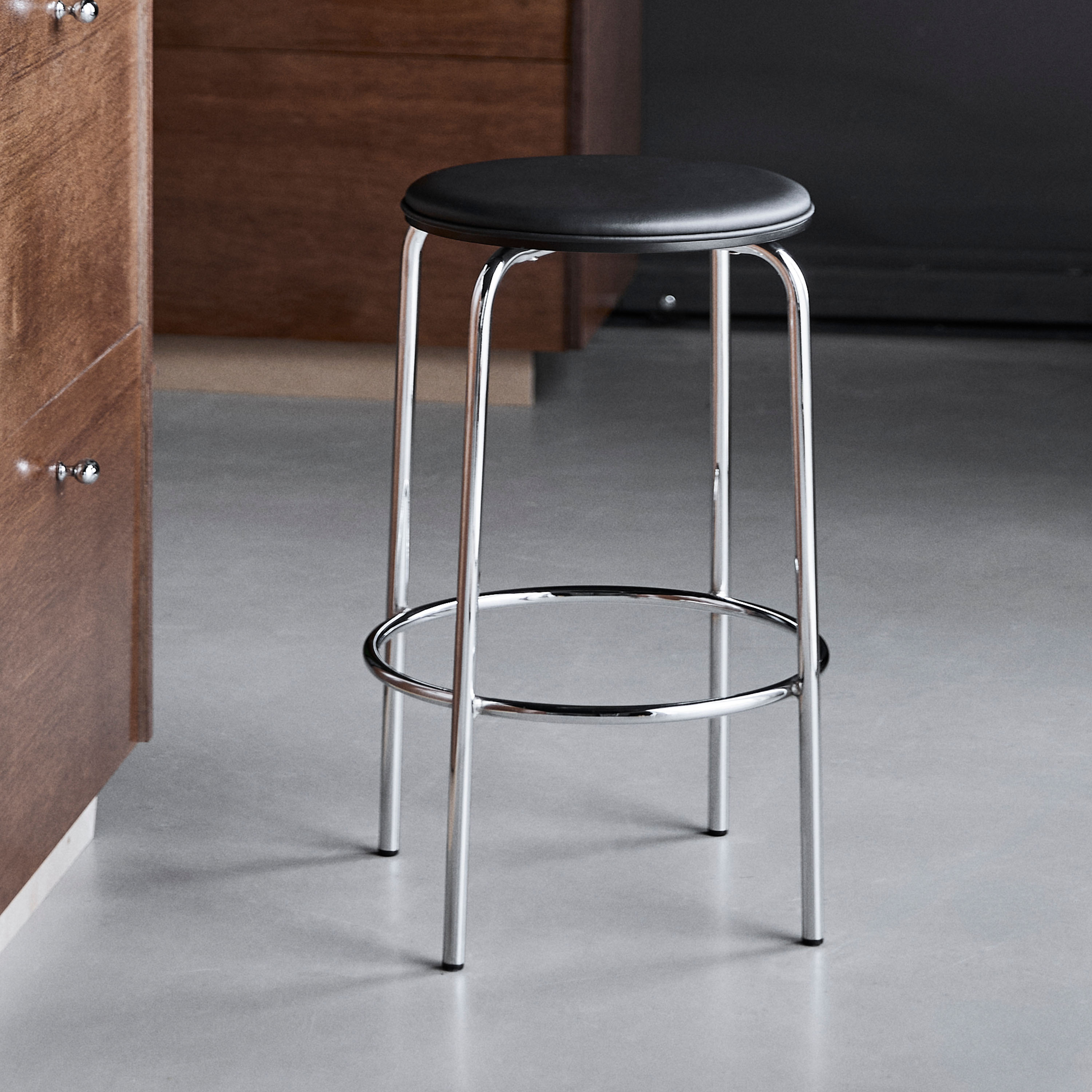 House Doctor Comma Barstol Black Chrome