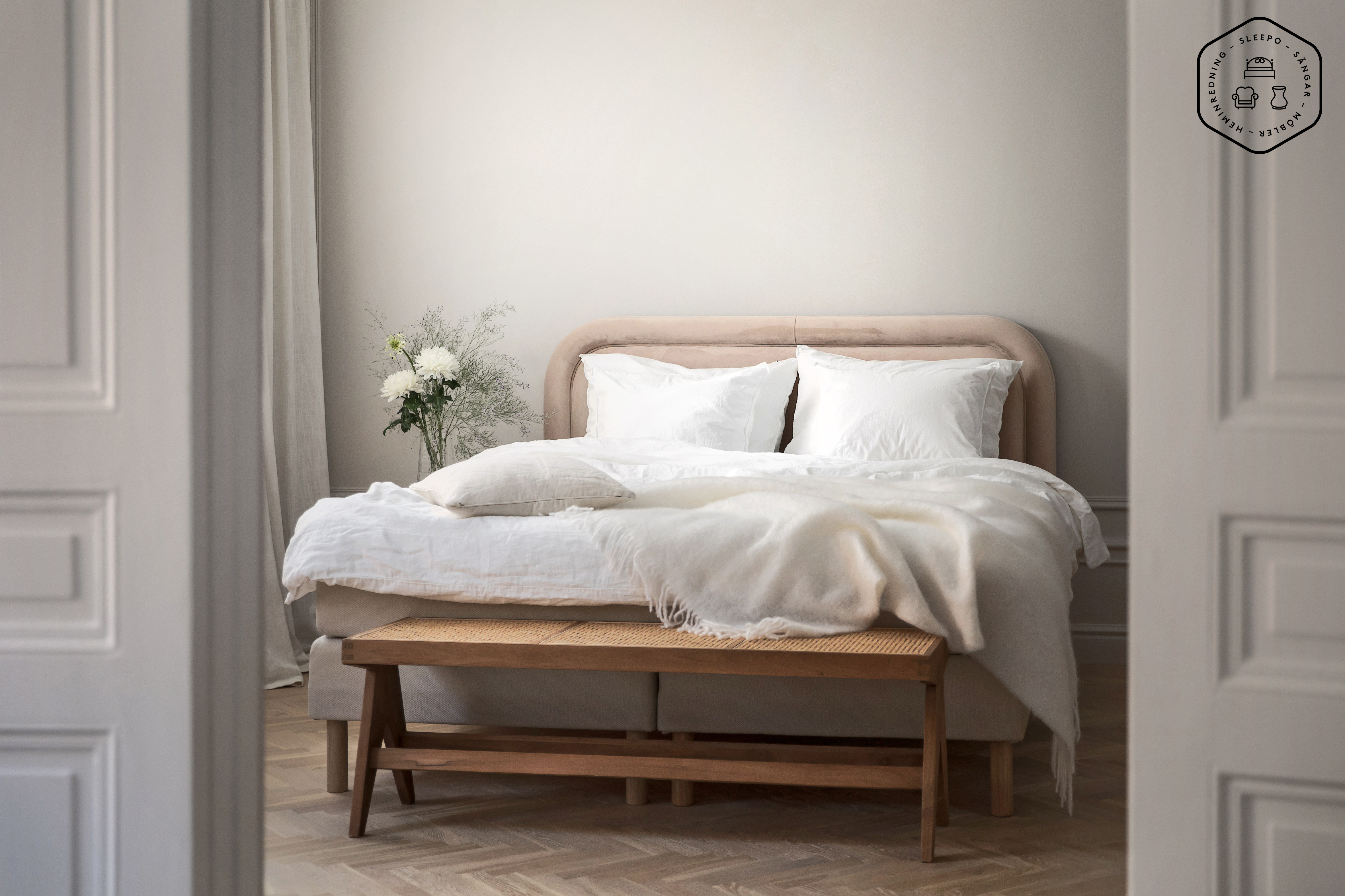 Sleepo Collection Celine Sänggavel Sammet Beige 180cm