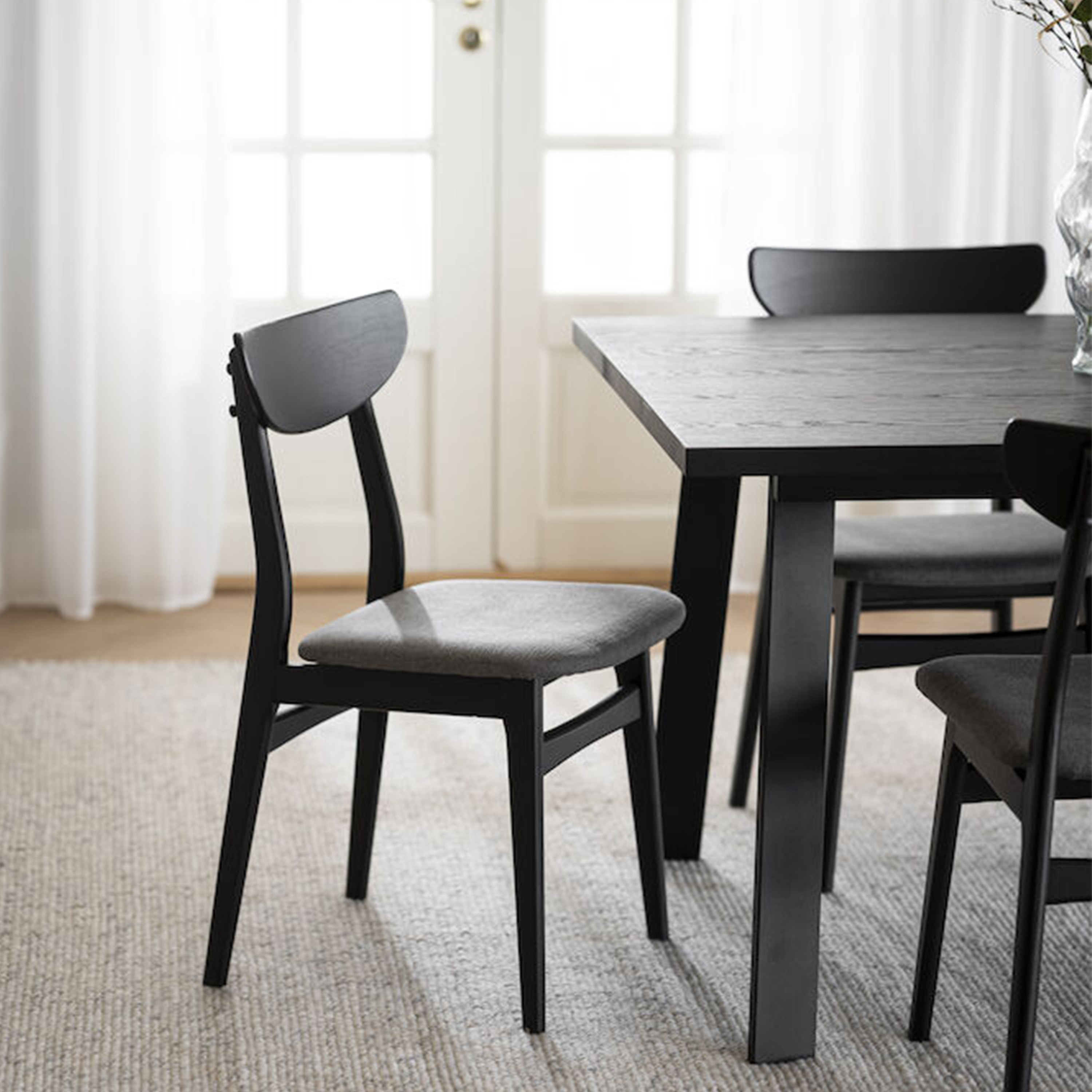 Rowico Home Winnipeg Esstisch Schwarz 200x100cm