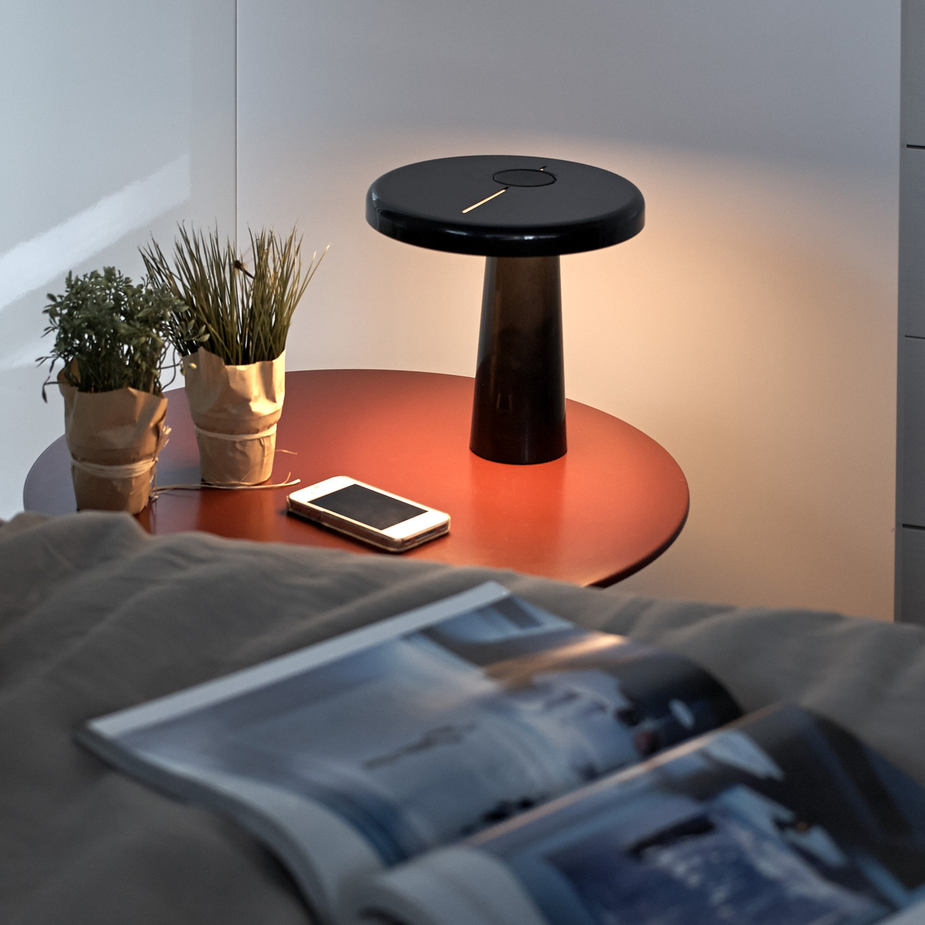 Martinelli Luce Hoop Tischlampe LED Schwarz Ø21