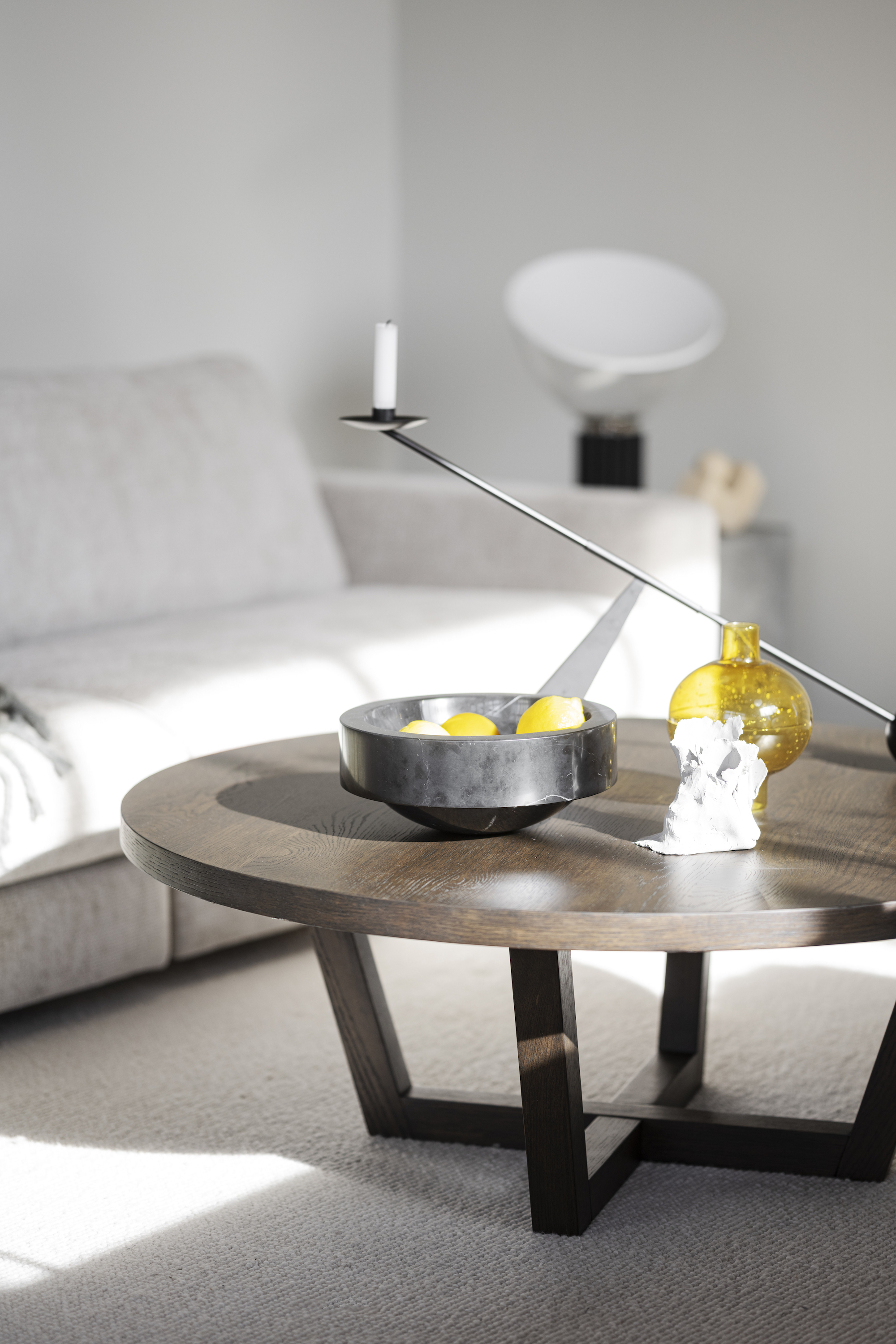 Rowico Home Boxford Couchtisch Braun Ø110