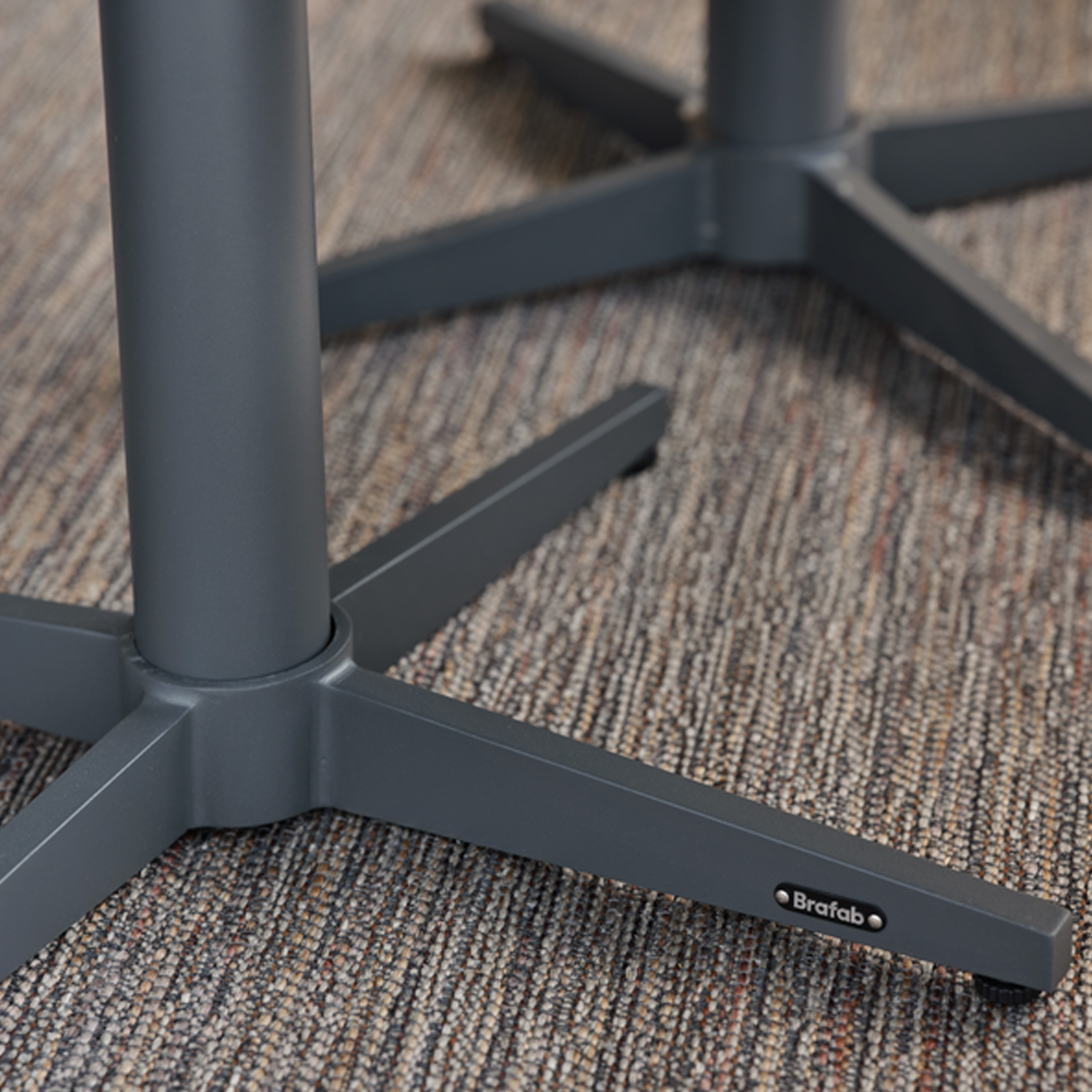 Brafab Mill Soffbord Antracit/svart Medium