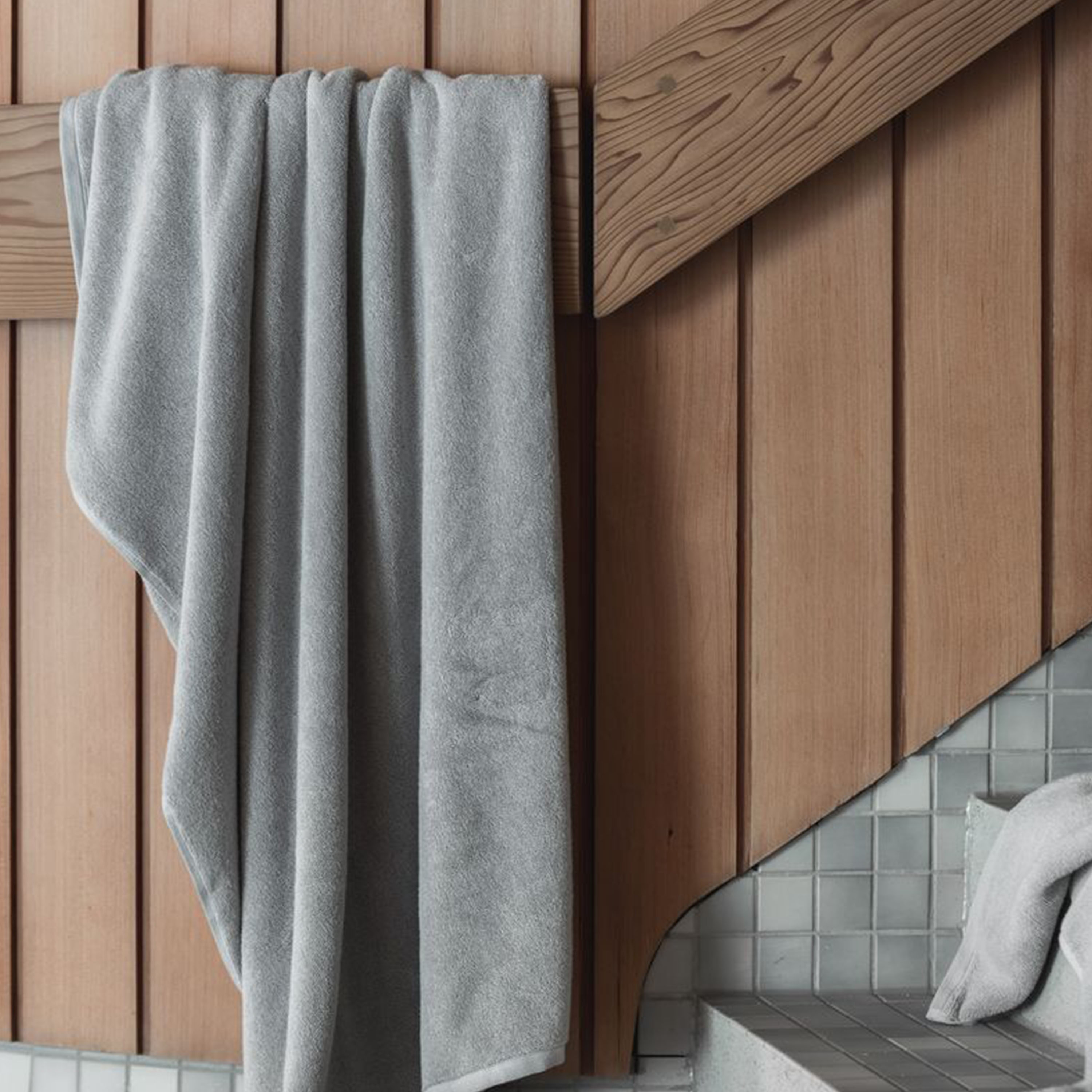 Høie Spa Handduk Ljusgrå 70x140