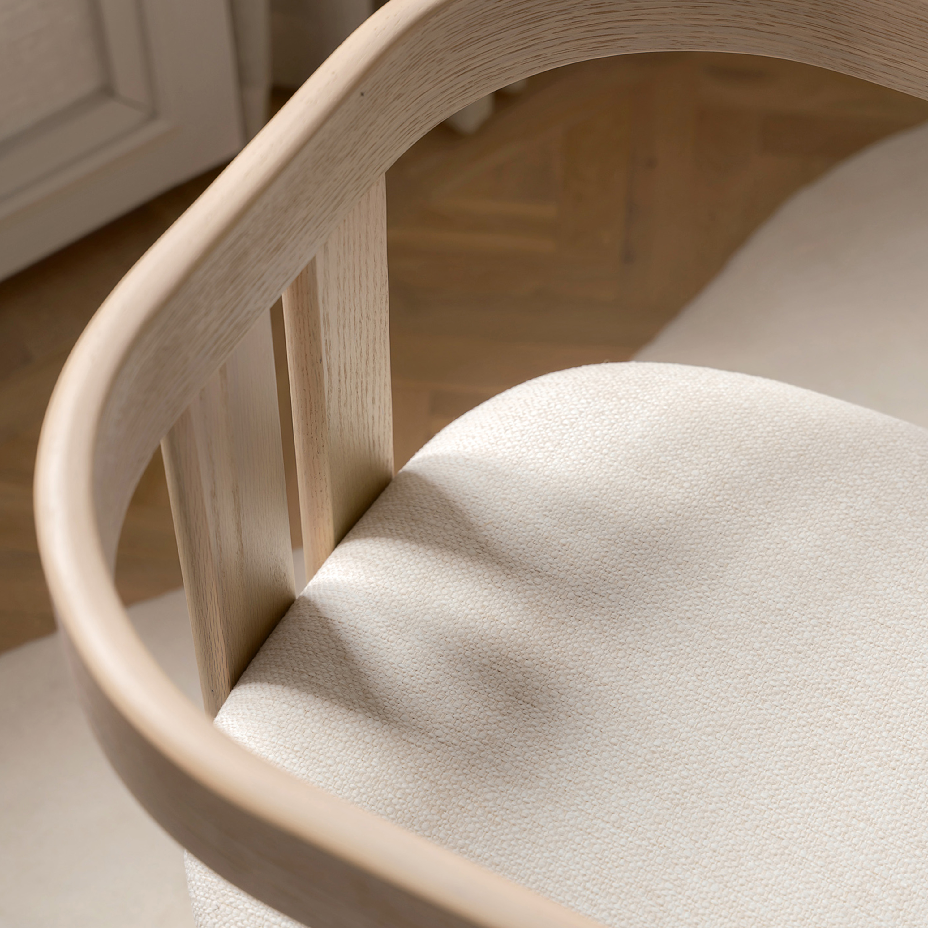 Sleepo Collection Callum Karmstol Vitoljad/Vit