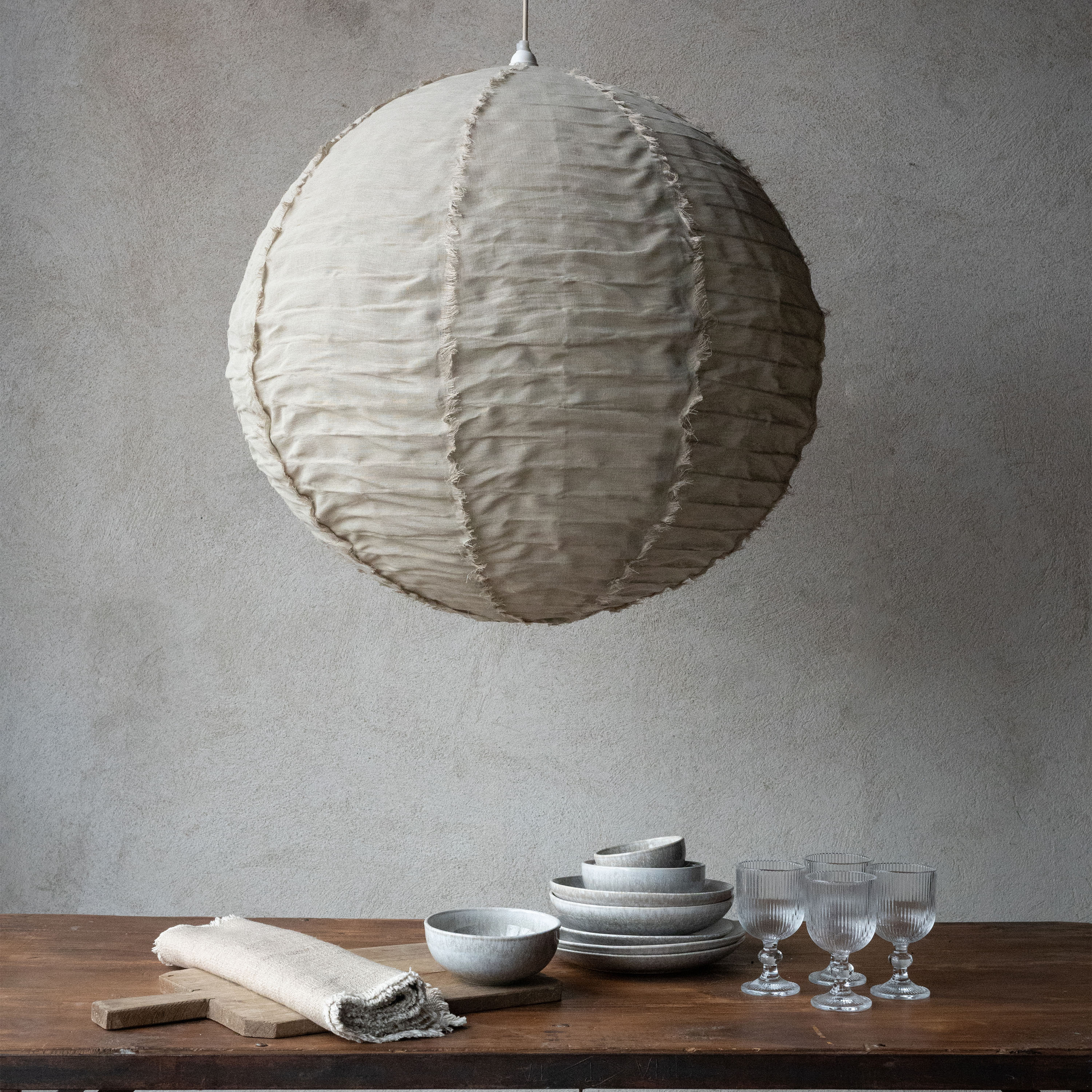 Wikholm Form Flores Klot Taklampa Linne Ø76